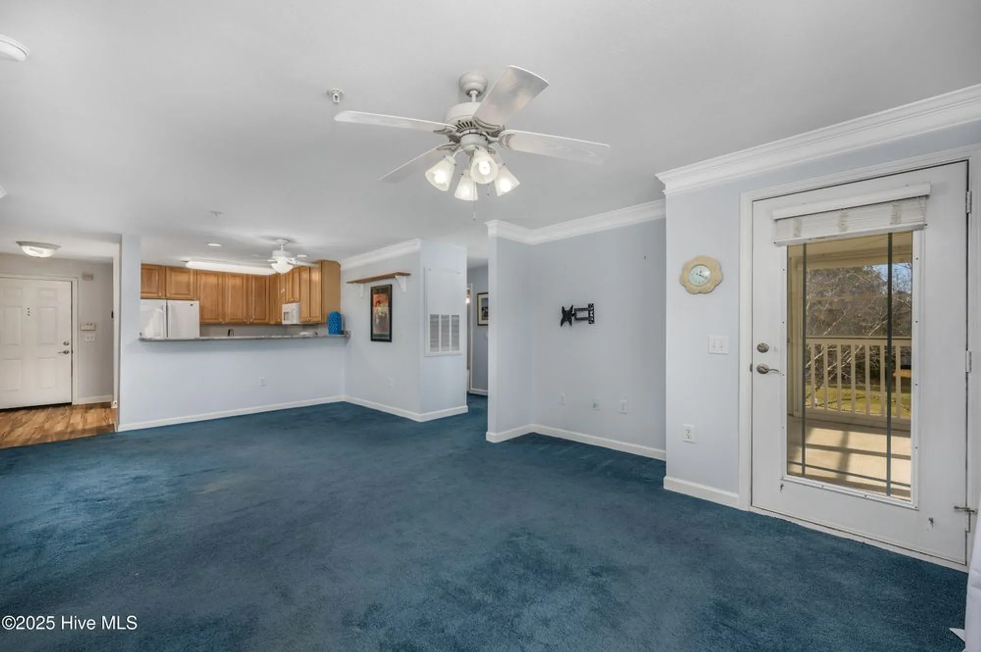 Property Slideshow image 6 of 34 | 260 s crow creek dr 18, Calabash, NC, 28467