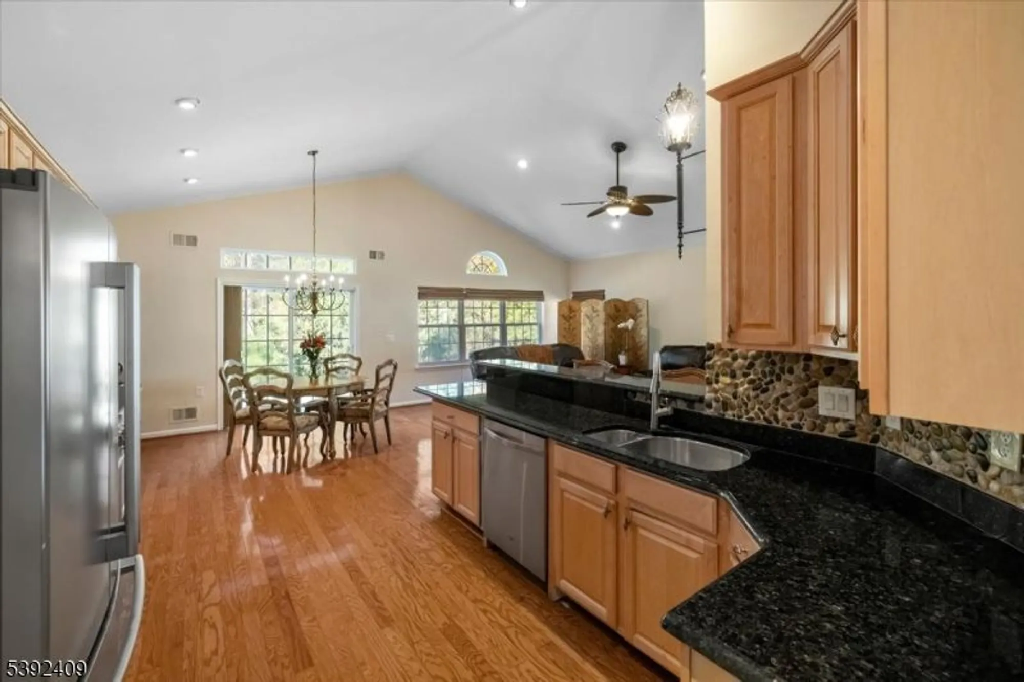 Property Slideshow image 14 of 37 | 29 daulton dr, Somerset, NJ, 08873