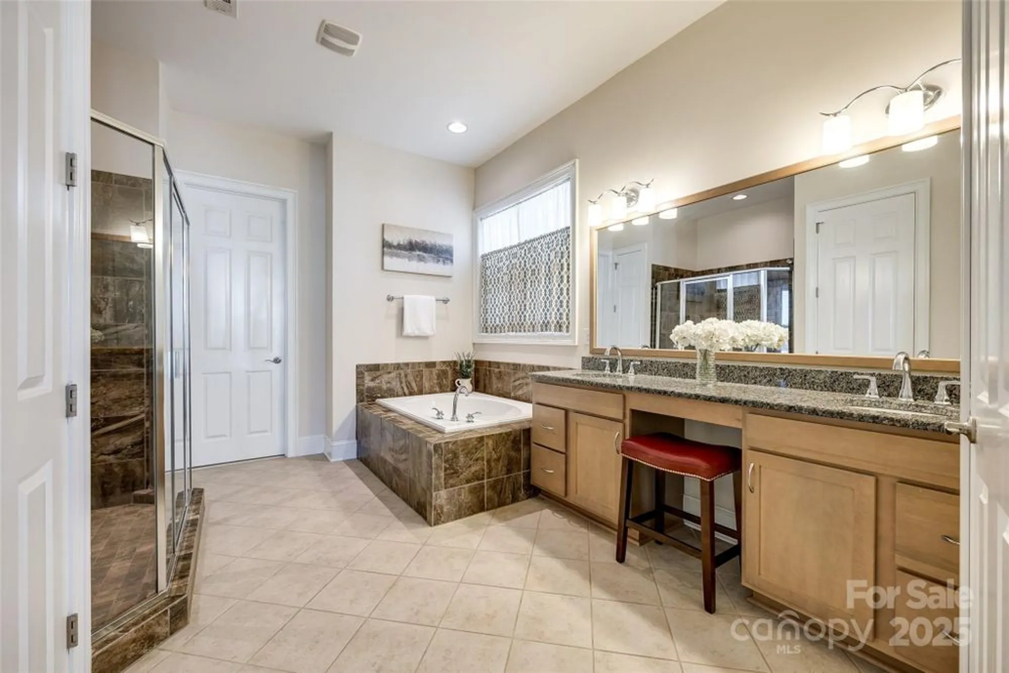 Property Slideshow image 22 of 45 | 15620 lake ridge rd, Charlotte, NC, 28278