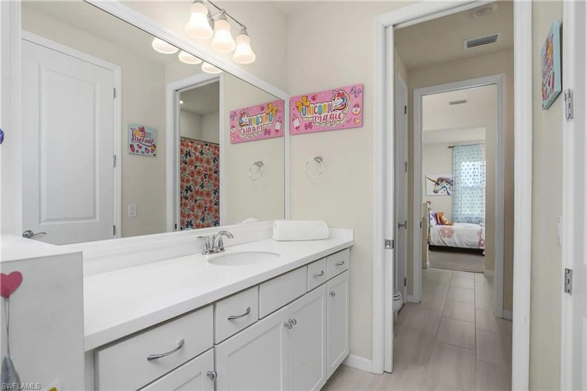 Property Slideshow image 26 of 50 | 17628 kinzie ln, Estero, FL, 33928
