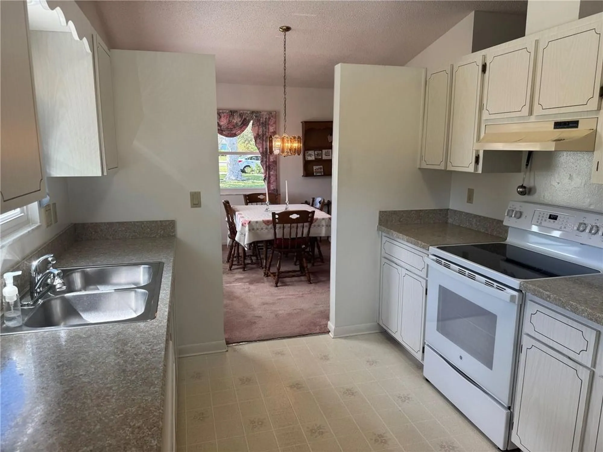 Property Slideshow image 13 of 57 | 10 brigadoon cir, Leesburg, FL, 34788