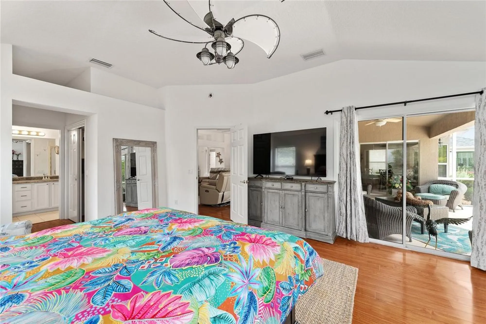 Property Slideshow image 33 of 87 | 219 carrera dr, The Villages, FL, 32159