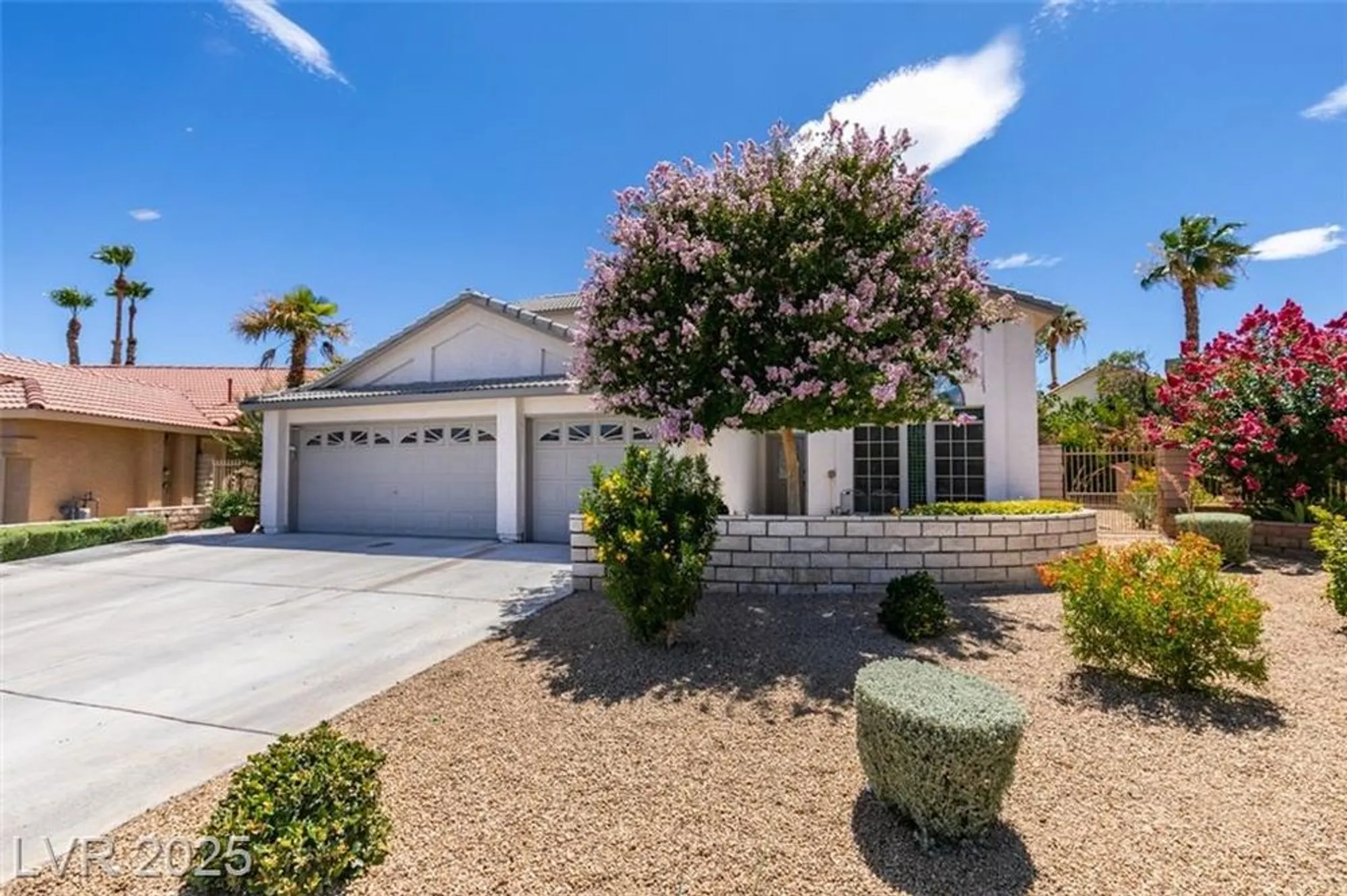 Property Slideshow image 4 of 74 | 5505 excelsior springs ln, Las Vegas, NV, 89130