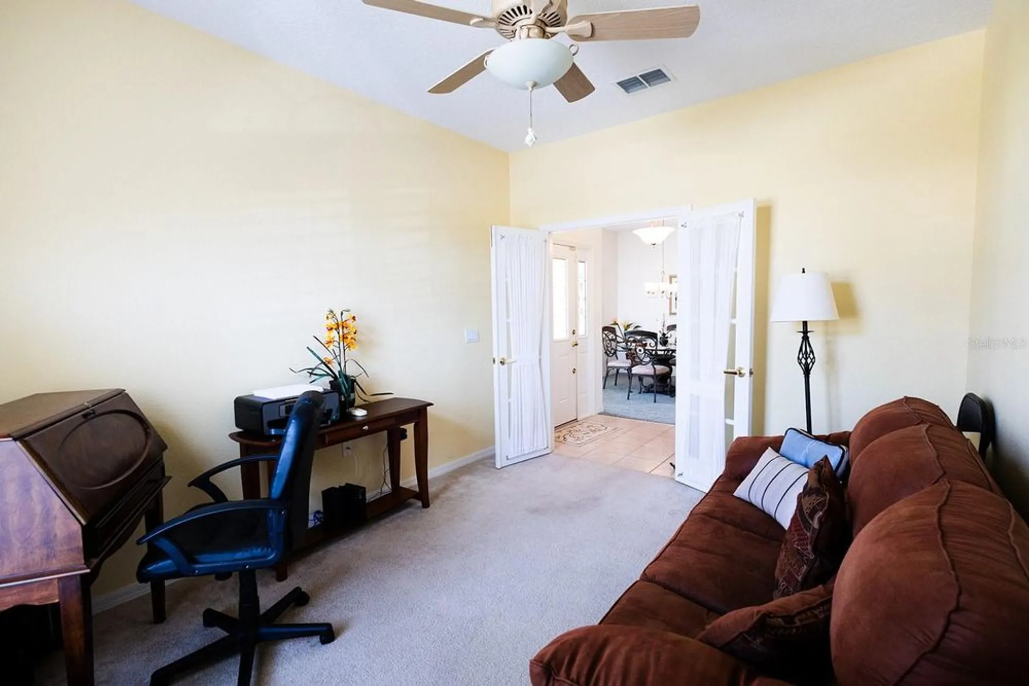Property Slideshow image 13 of 37 | 2542 sandy hill ct, Holiday, FL, 34691