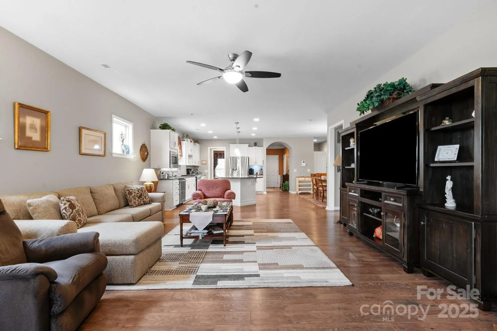 Property Slideshow image 19 of 38 | 689 birchway dr, Fort Mill, SC, 29715