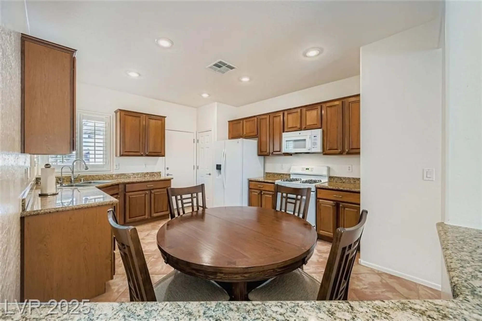 Property Slideshow image 15 of 45 | 7824 starthroat ct, North Las Vegas, NV, 89084