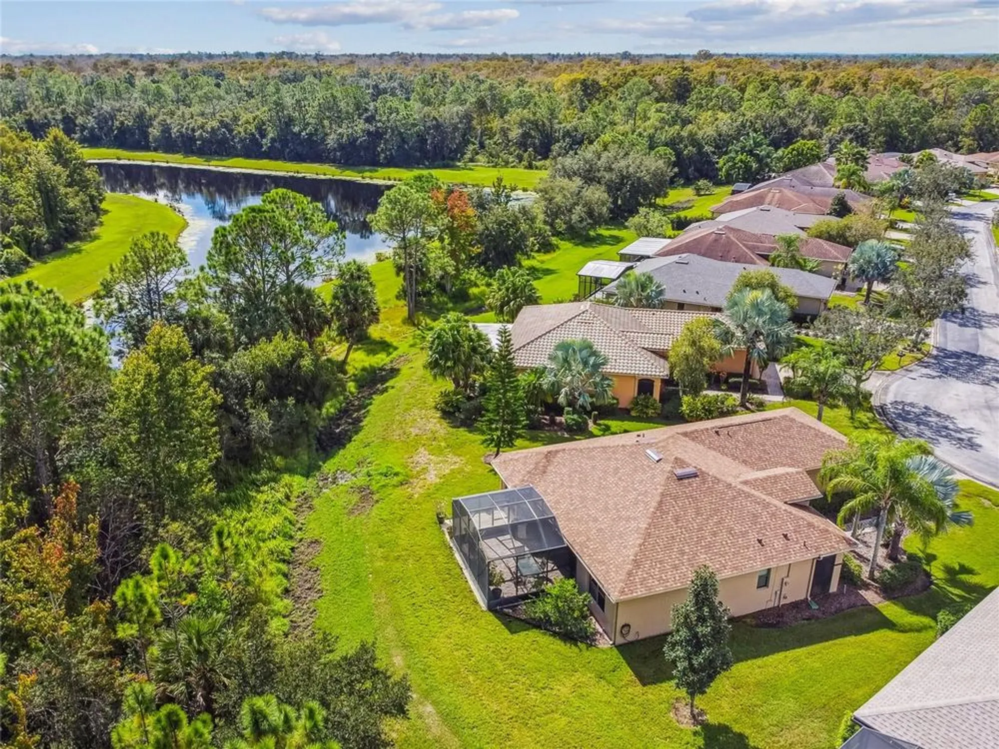 Property Slideshow image 47 of 60 | 107 los gatos pl, Poinciana, FL, 34759