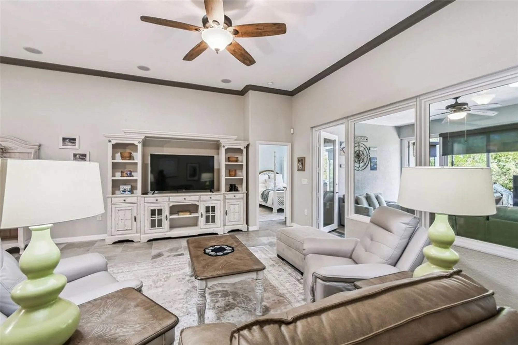 Property Slideshow image 7 of 72 | 514 san joaquin rd, Poinciana, FL, 34759