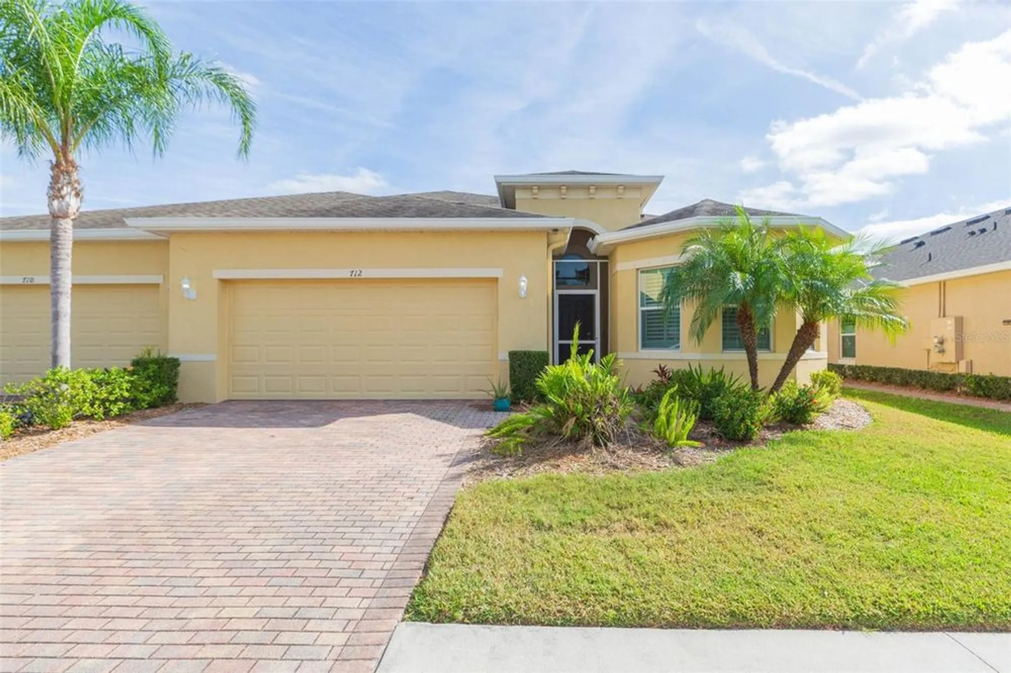 Property Slideshow image 3 of 57 | 712 chipper dr, Sun City Center, FL, 33573