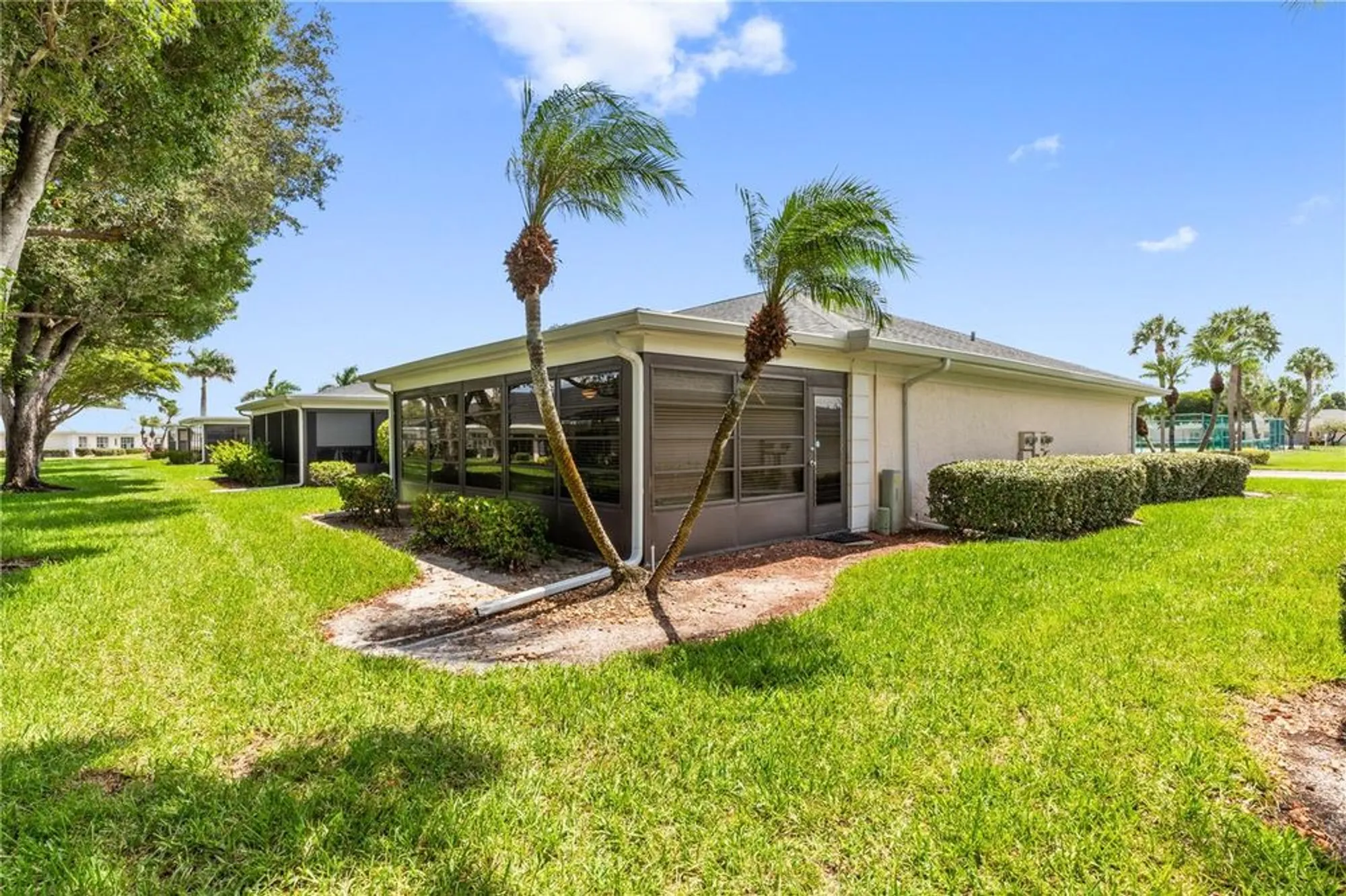 Property Slideshow image 32 of 43 | 1267 hazeltine dr, Fort Myers, FL, 33919