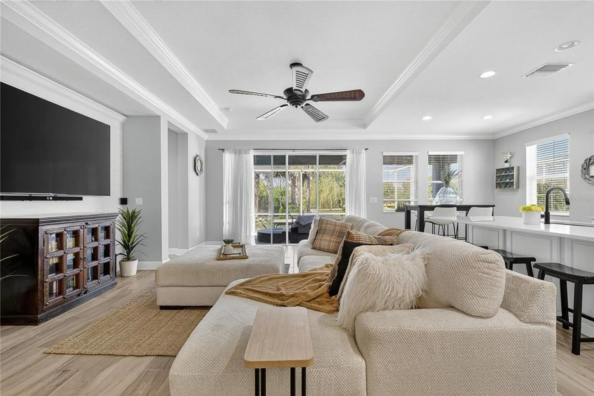 Property Slideshow image 32 of 63 | 5128 admiral pointe dr, Apollo Beach, FL, 33572