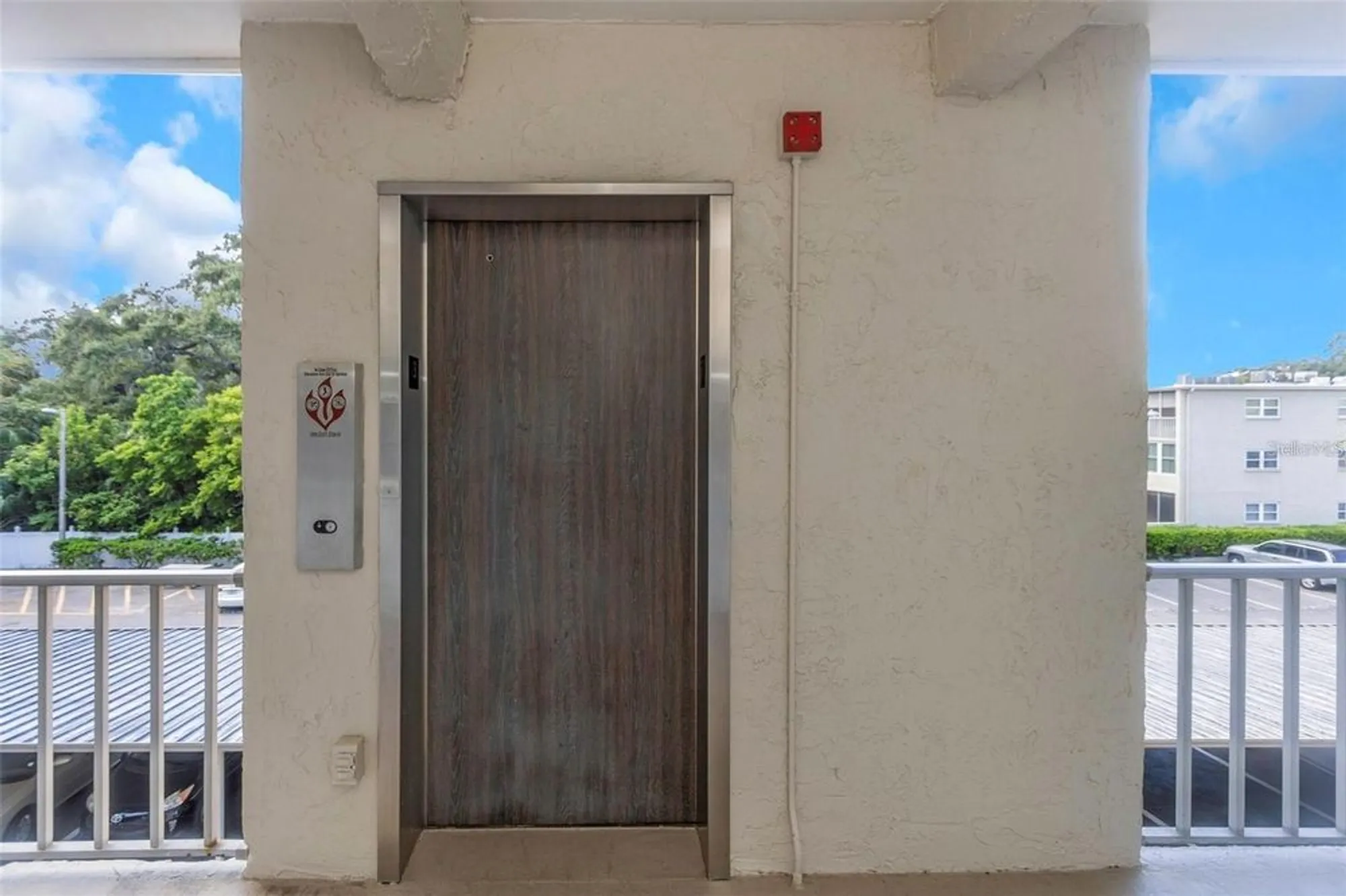 Property Slideshow image 31 of 37 | 940 virginia st 303, Dunedin, FL, 34698