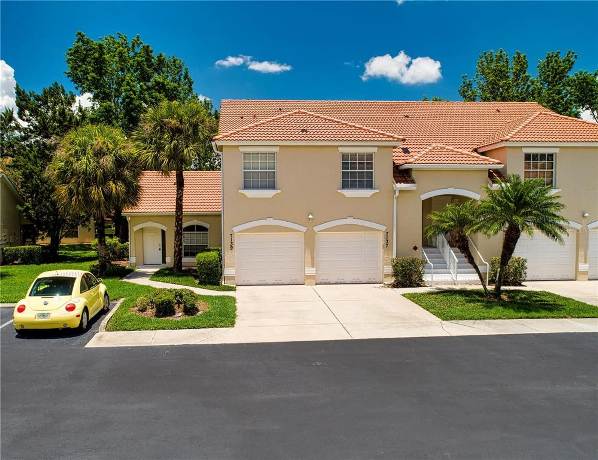 Property Slideshow image 1 of 37 | 7139 cedar hollow cir # 101, Bradenton, FL, 34203