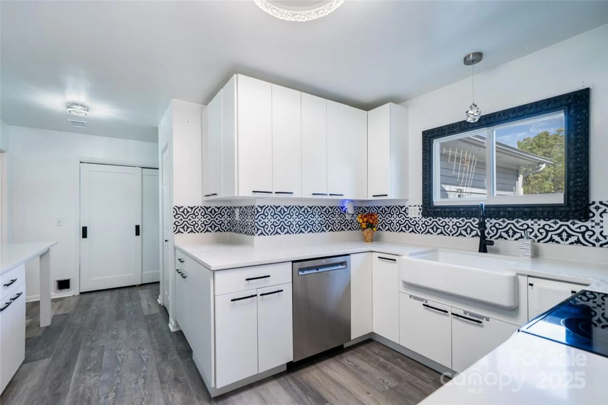 Property Slideshow image 15 of 25 | 1 wintry dr, Hendersonville, NC, 28792