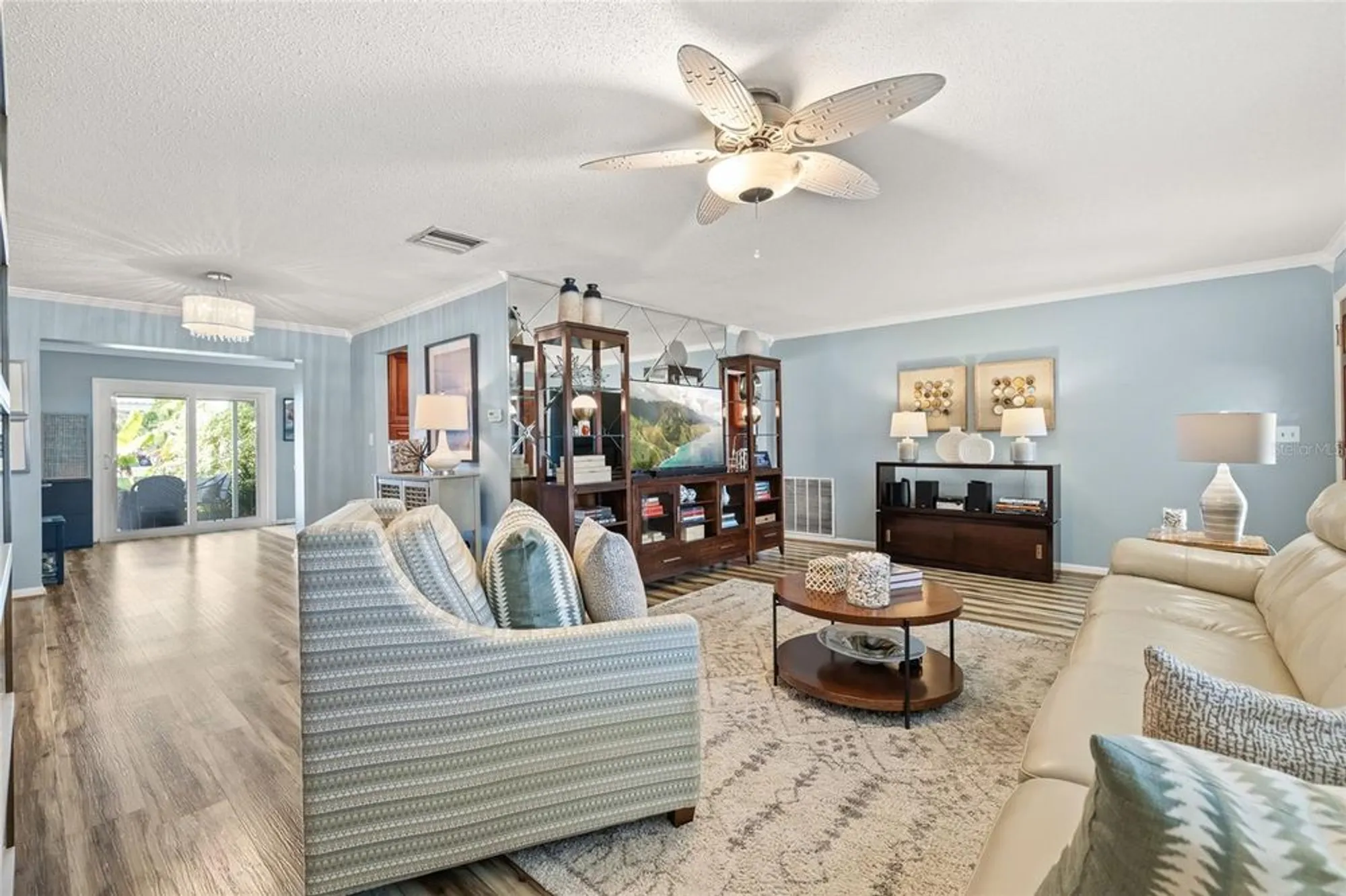 Property Slideshow image 8 of 31 | 4435 96th ave, Pinellas Park, FL, 33782