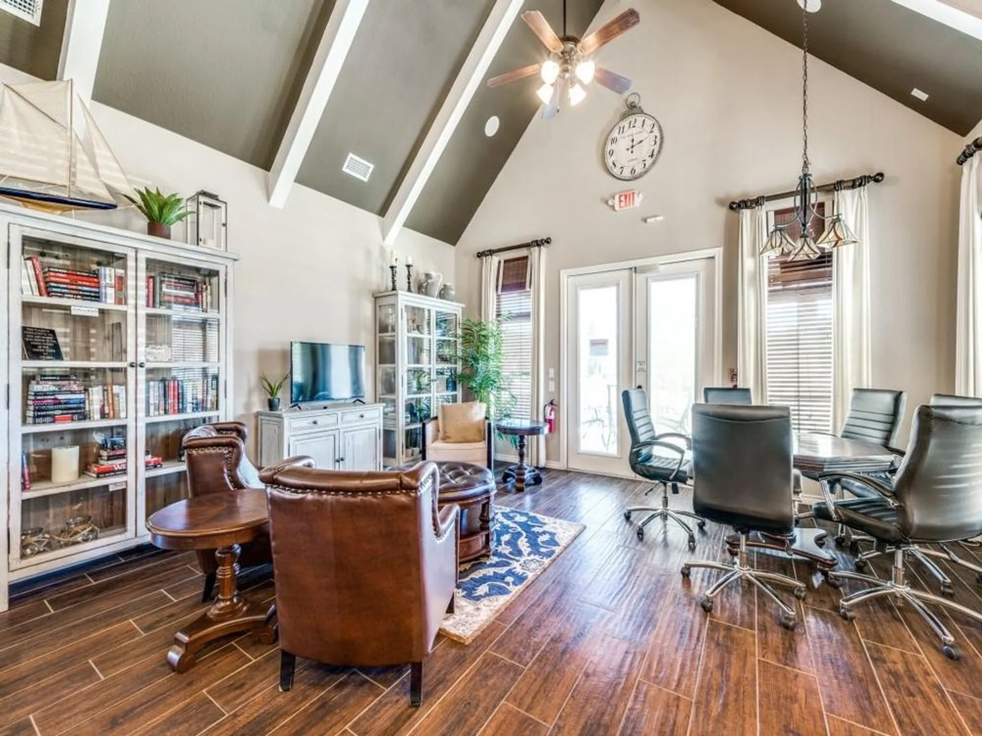 Property Slideshow image 22 of 32 | 1308 isabella ln, Savannah, TX, 76227