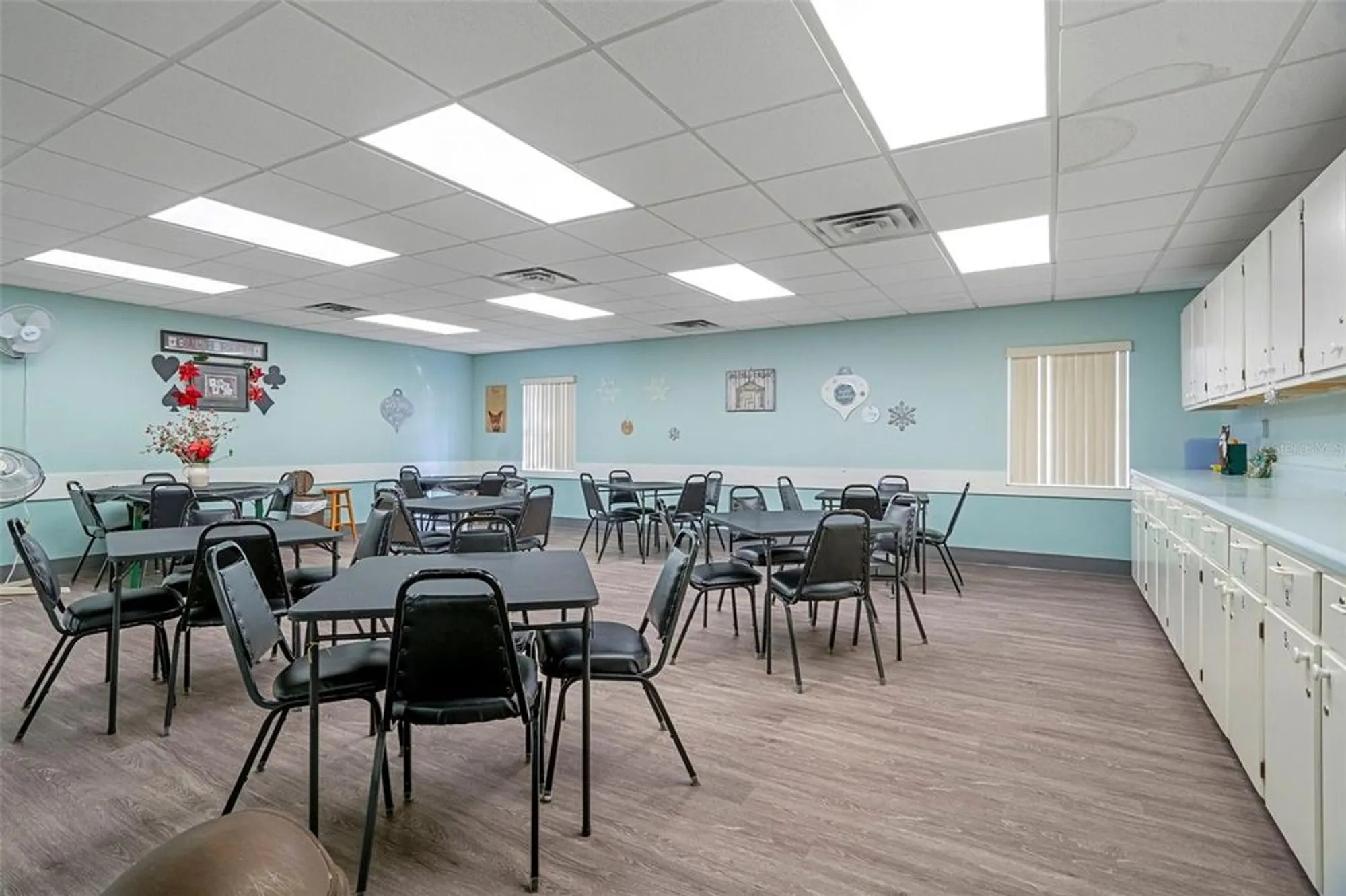 Property Slideshow image 50 of 59 | 5079 lodgewood dr, Lakeland, FL, 33810