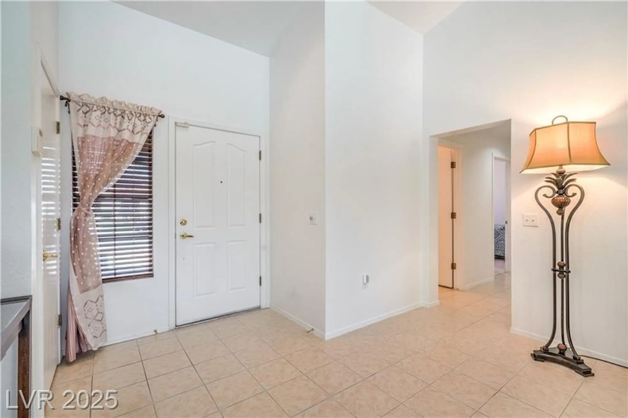 Property Slideshow image 4 of 34 | 8509 festival dr, Las Vegas, NV, 89134