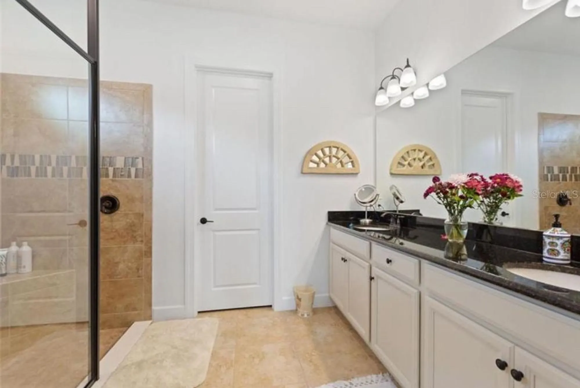 Property Slideshow image 9 of 14 | 972 ladera ranch rd, Kissimmee, FL, 34759