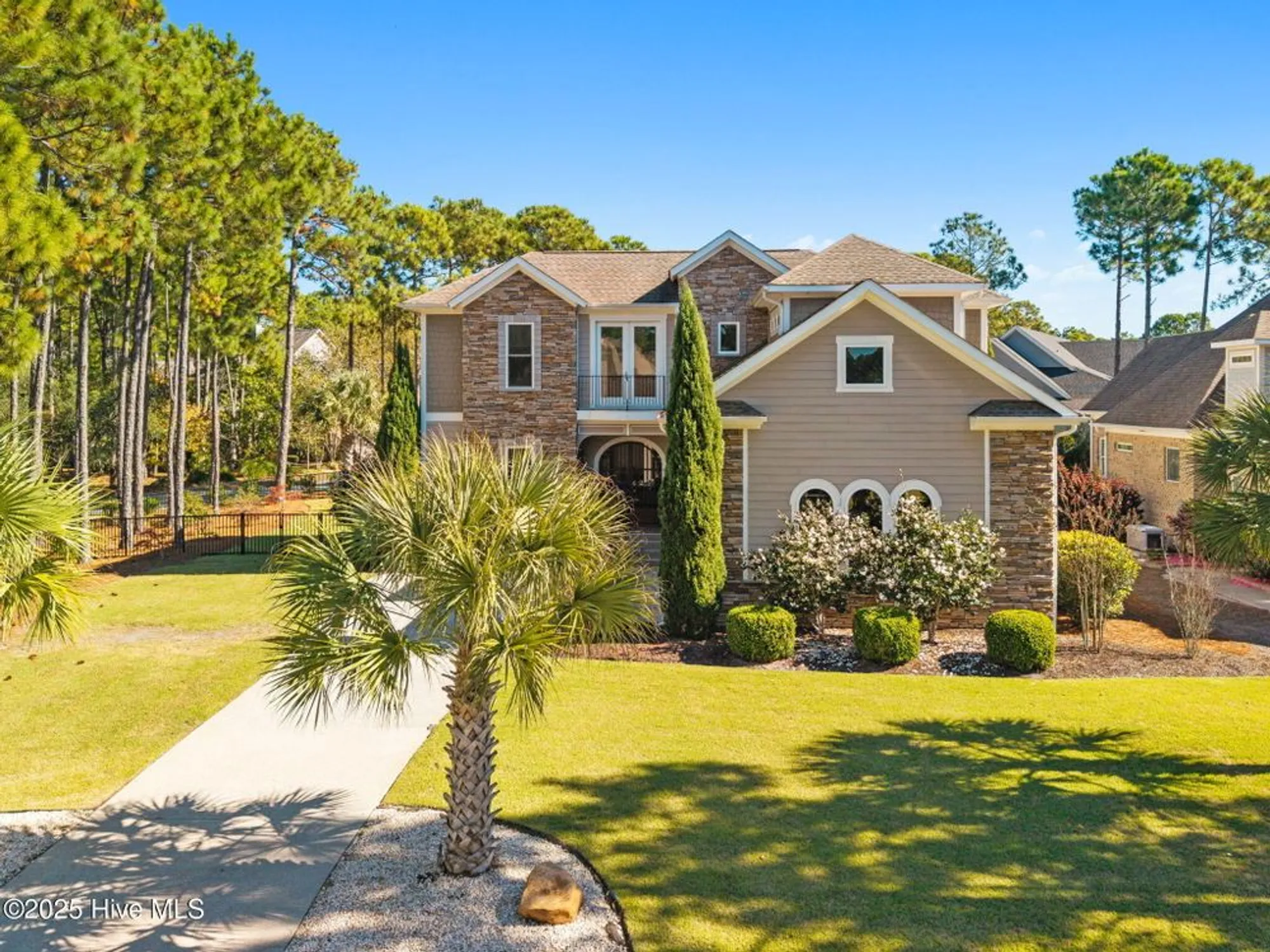 Property Slideshow image 10 of 129 | 4111 wyndmere dr, Southport, NC, 28461