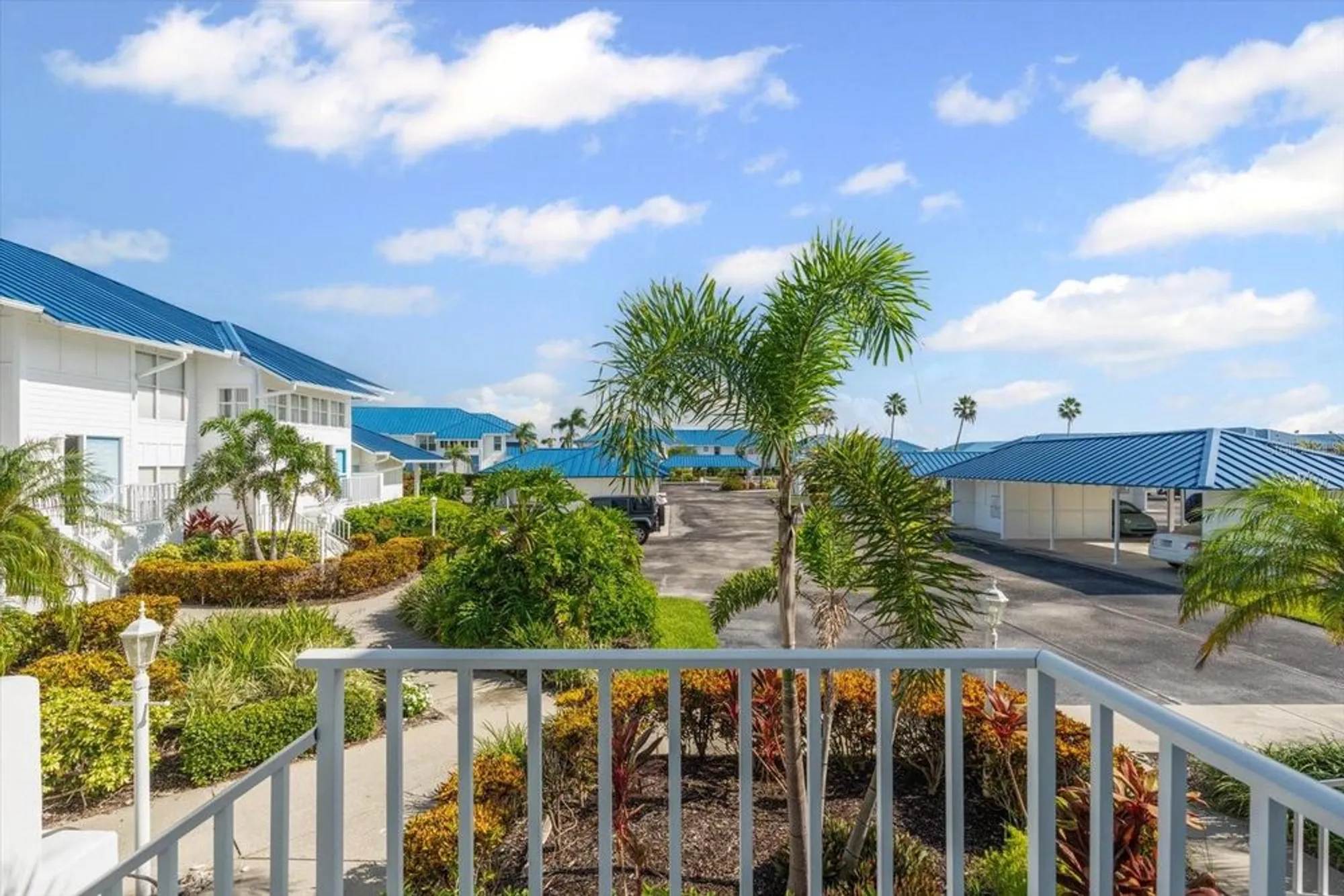 Property Slideshow image 37 of 65 | 970 sandpiper cir # 970, Bradenton, FL, 34209