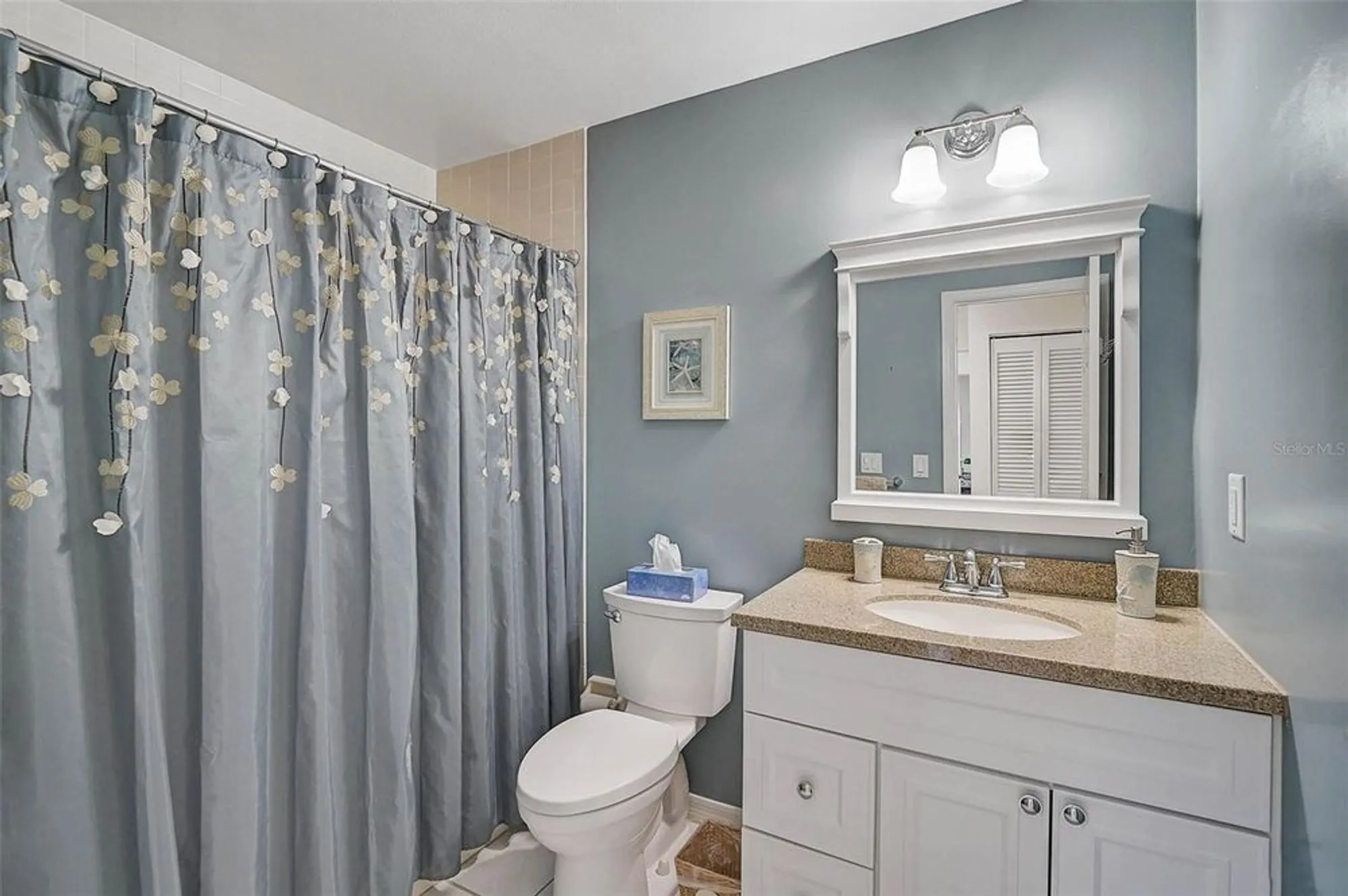 Property Slideshow image 27 of 49 | 7341 golf pointe cir, Sarasota, FL, 34243