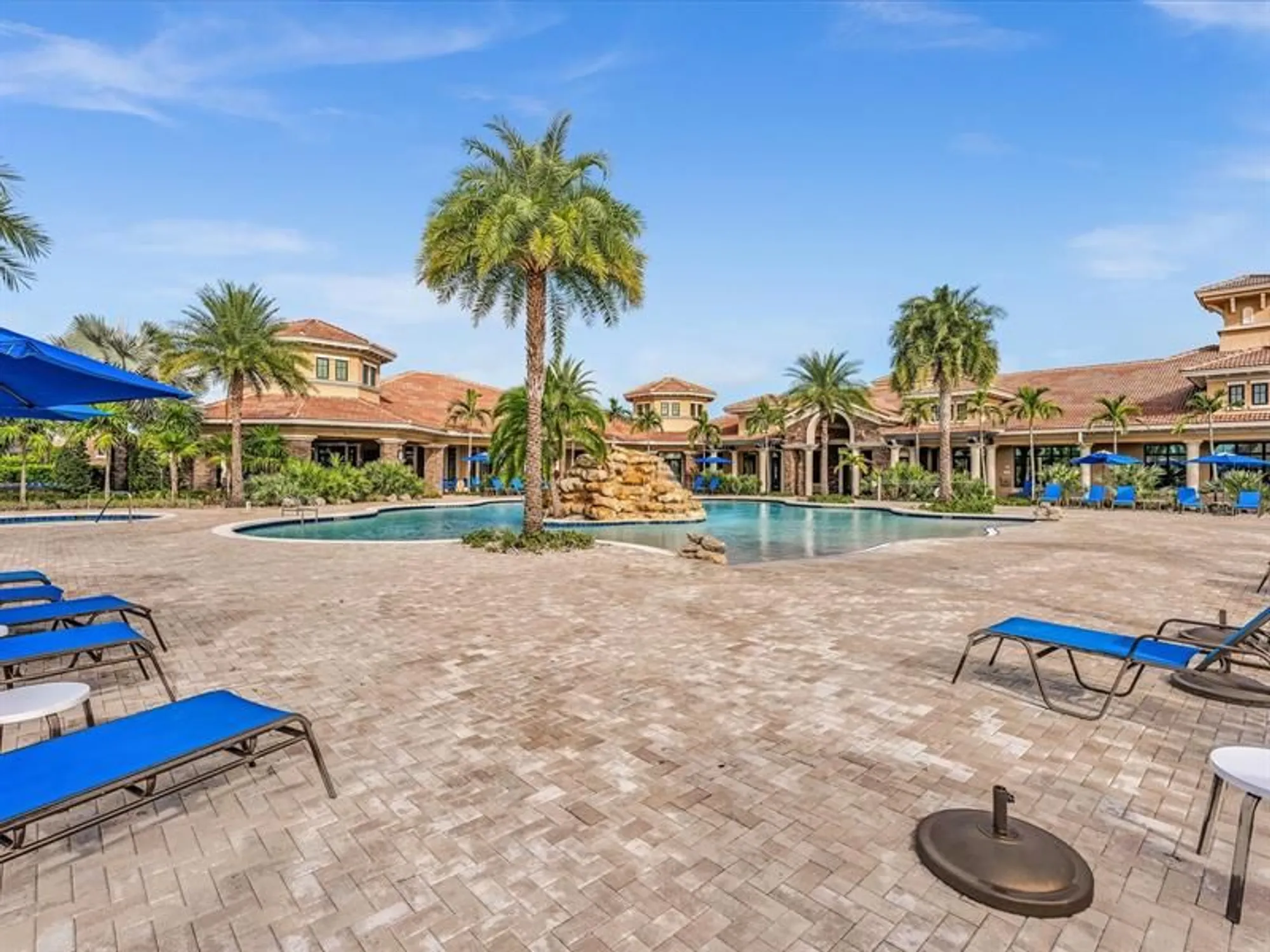 Property Slideshow image 73 of 98 | 8928 bastille cir e, Parkland, FL, 33076