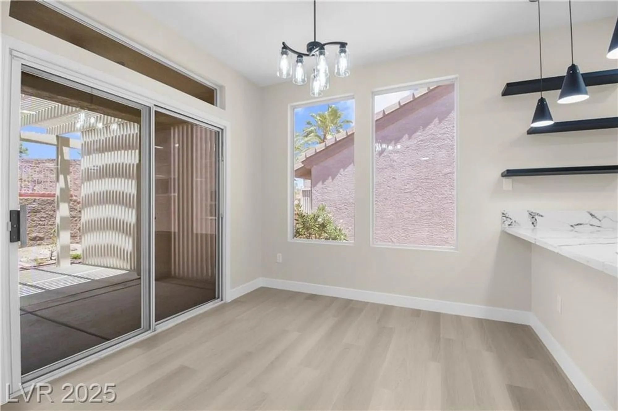 Property Slideshow image 23 of 46 | 2118 high mesa dr, Henderson, NV, 89012
