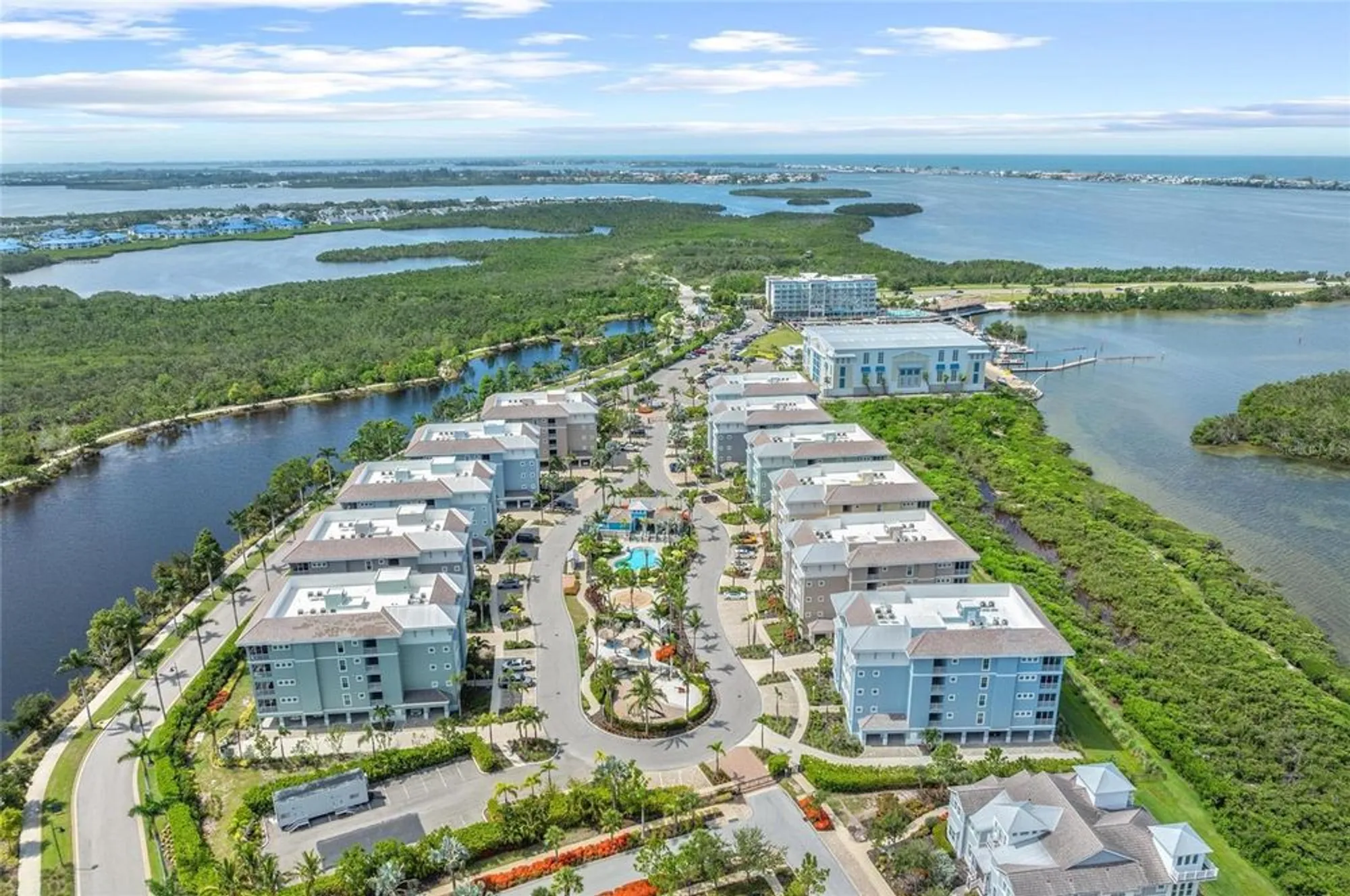 Property Slideshow image 62 of 100 | 387 aruba cir 301, Bradenton, FL, 34209