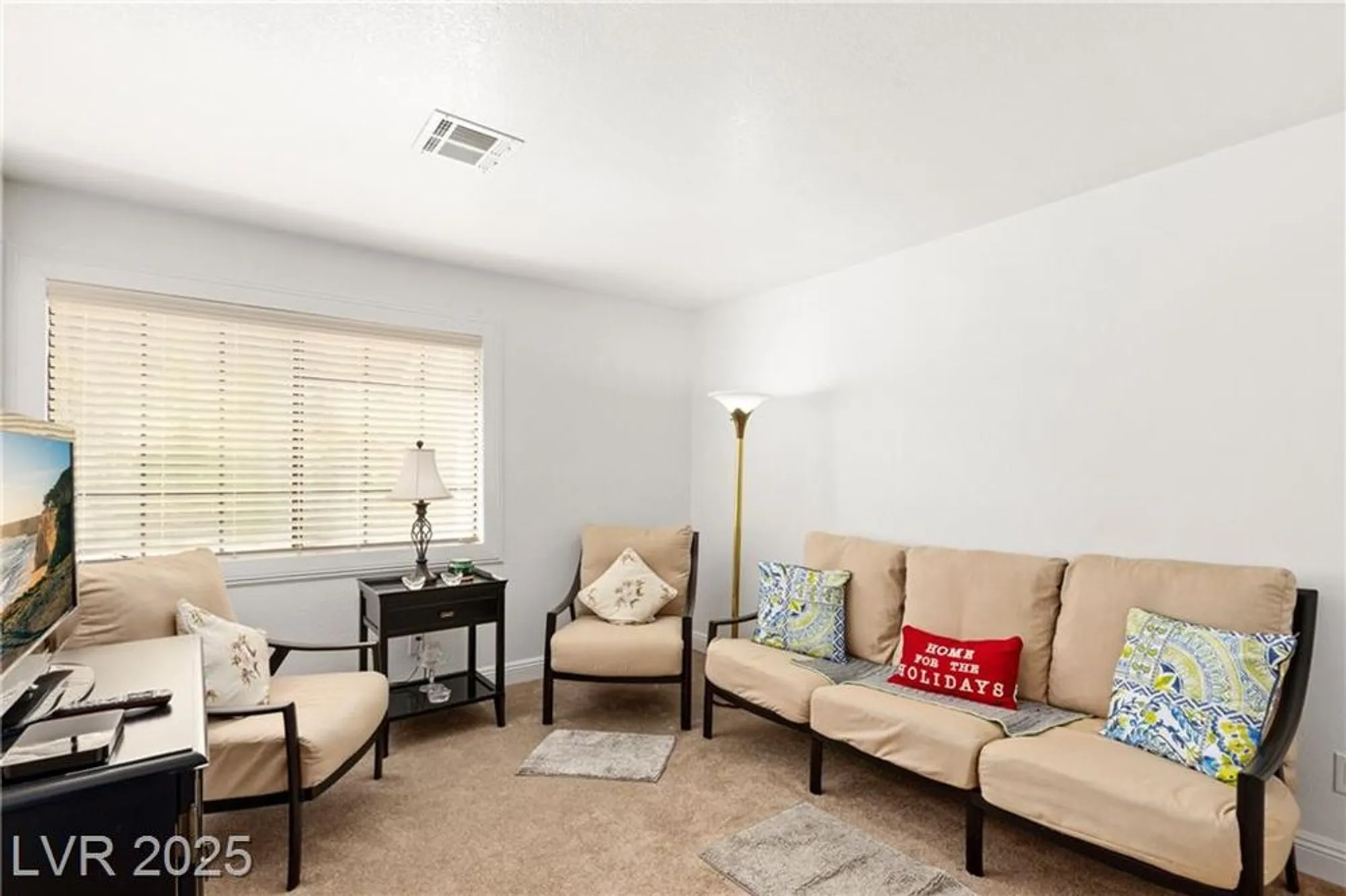 Property Slideshow image 29 of 47 | 5553 singing hills dr, Las Vegas, NV, 89130