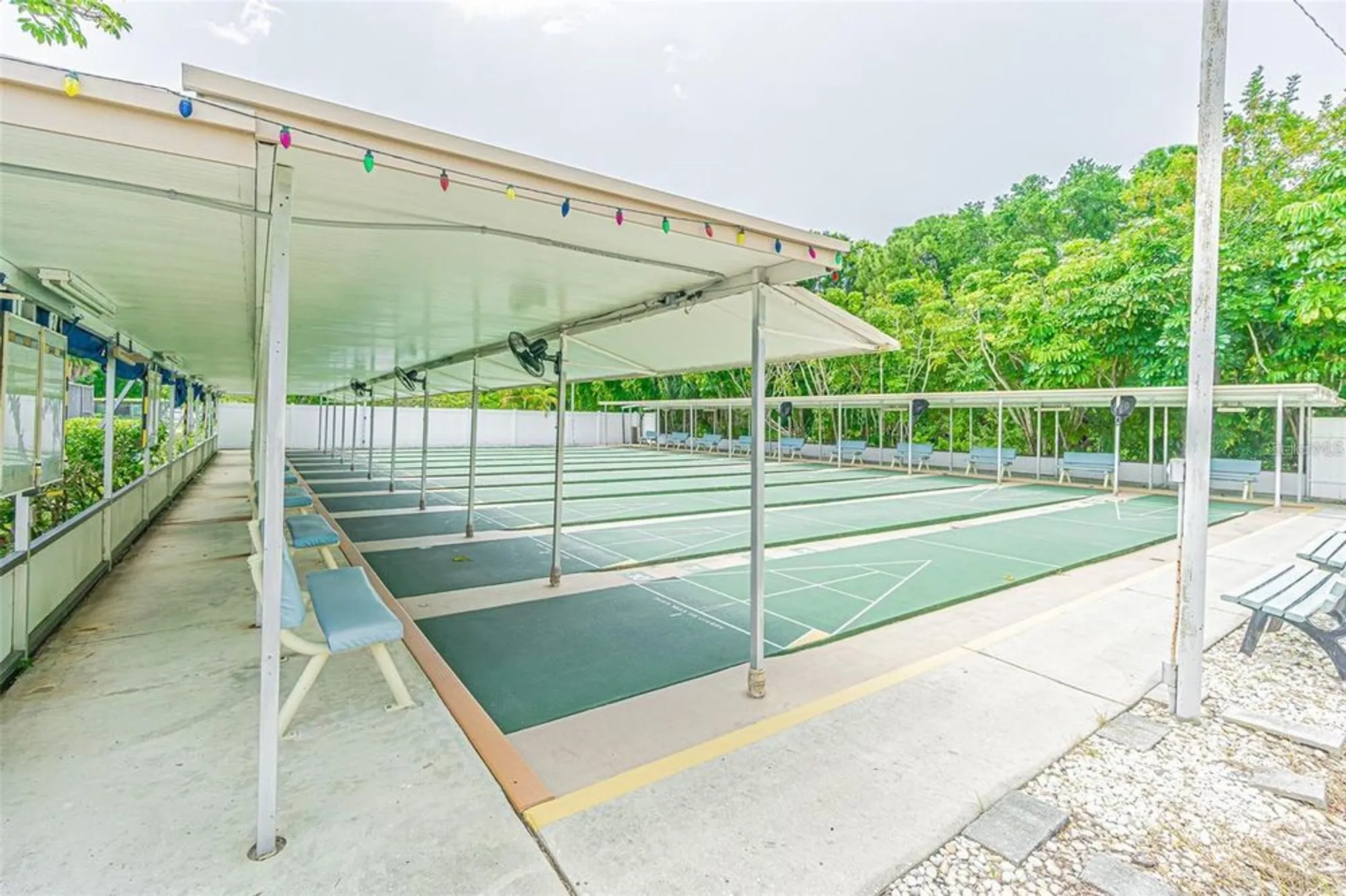 Property Slideshow image 33 of 38 | 5501 80th st n unit 206, Saint Petersburg, FL, 33709