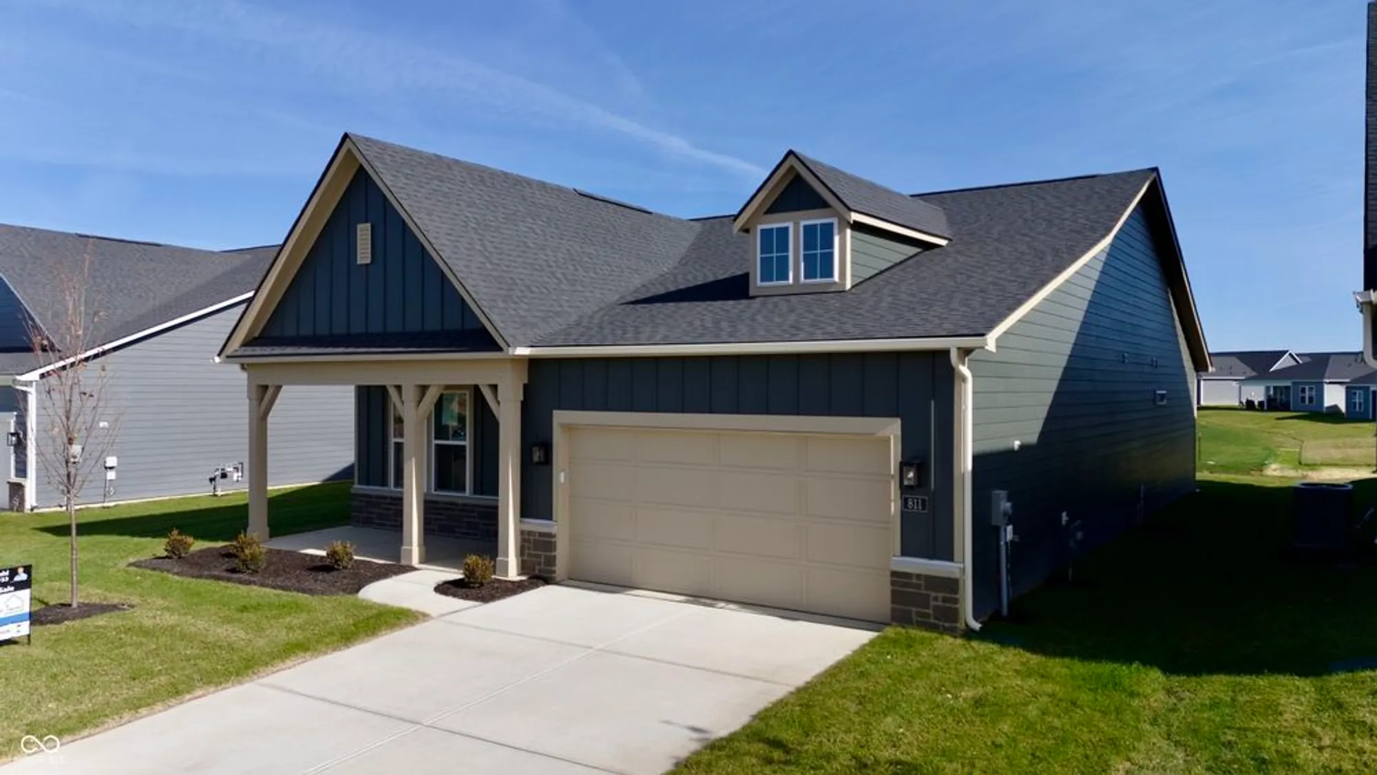 Property Slideshow image 59 of 61 | 811 daisy st, Greenwood, IN, 46143