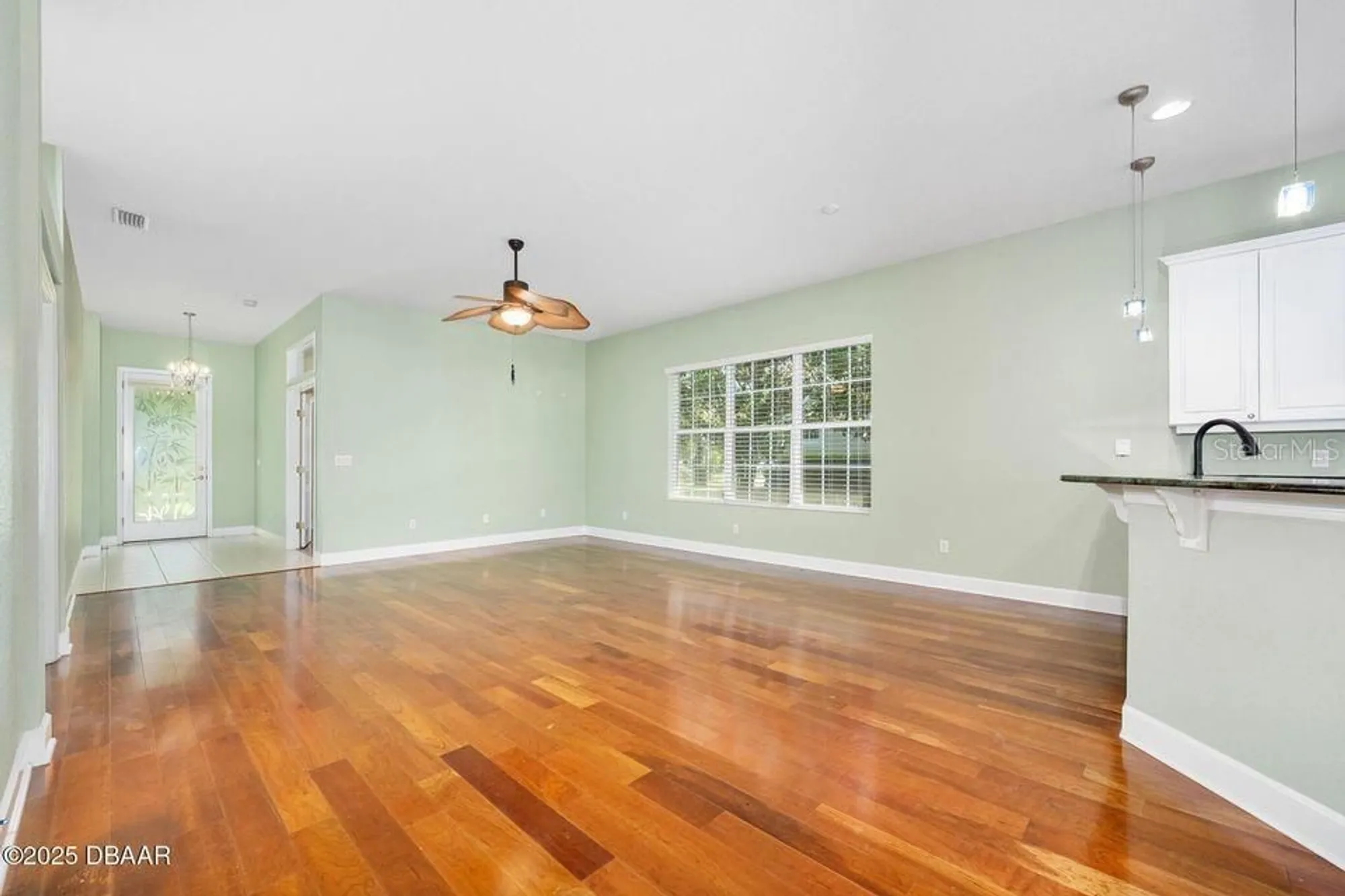 Property Slideshow image 9 of 70 | 3132 connemara dr, Ormond Beach, FL, 32174