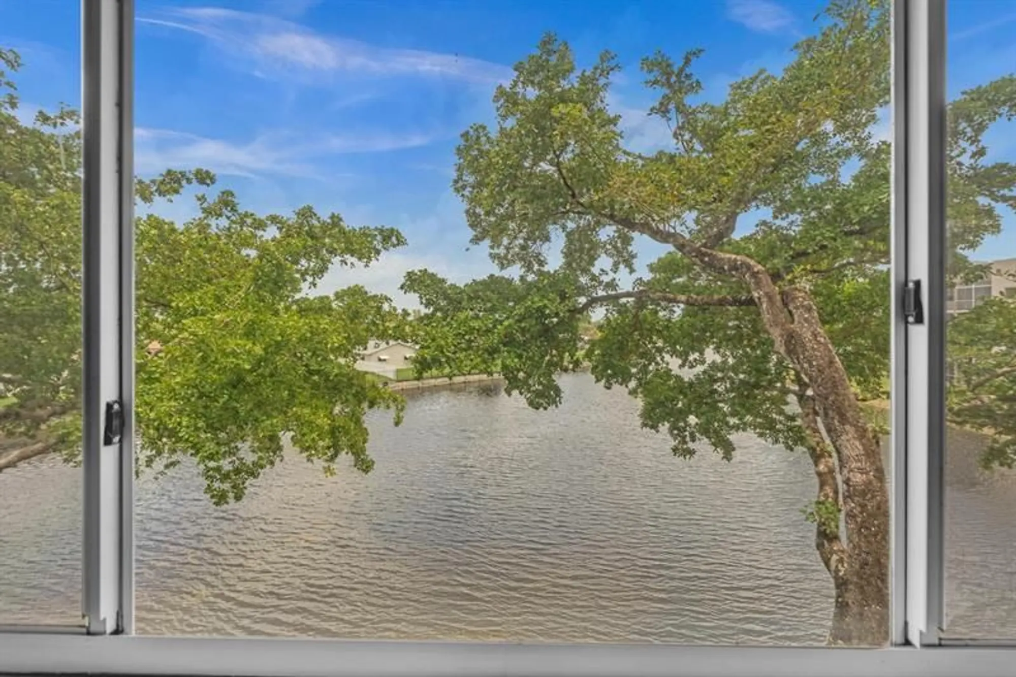 Property Slideshow image 35 of 75 | 9587 weldon cir b311, Tamarac, FL, 33321