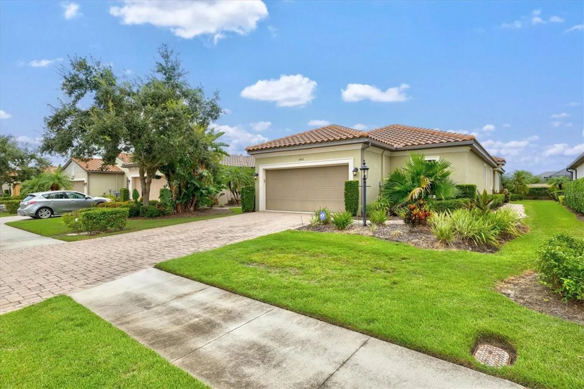 Property Slideshow image 2 of 96 | 4945 savona run, Bradenton, FL, 34211
