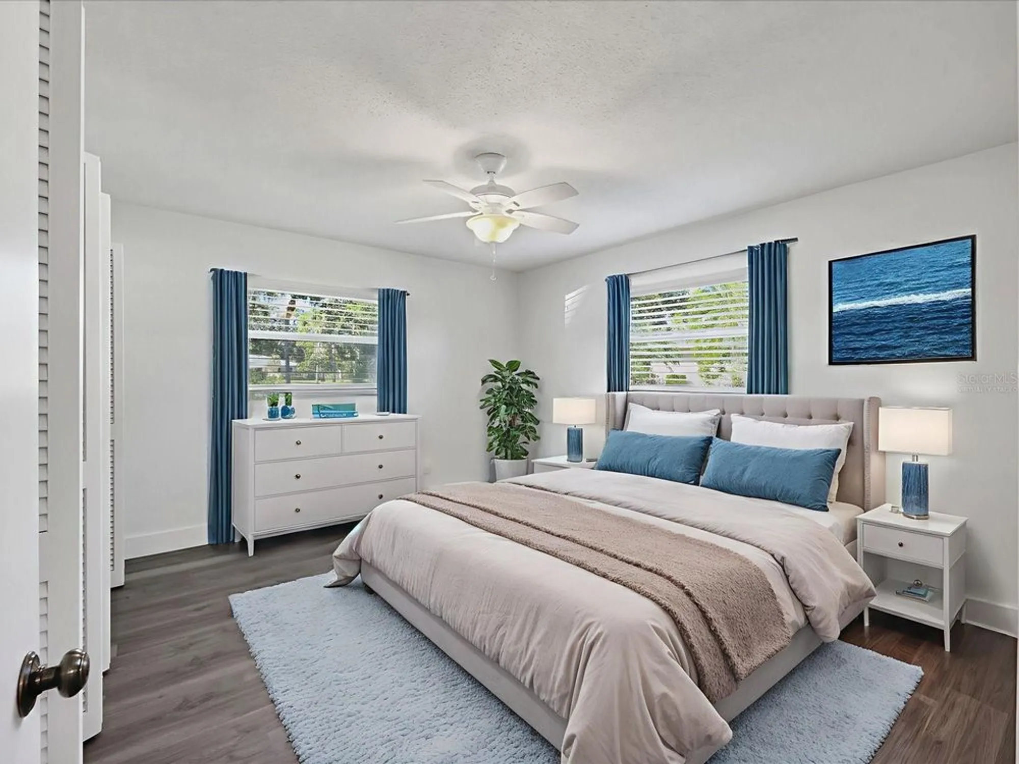 Property Slideshow image 32 of 51 | 7157 fairway bend cir, Sarasota, FL, 34243