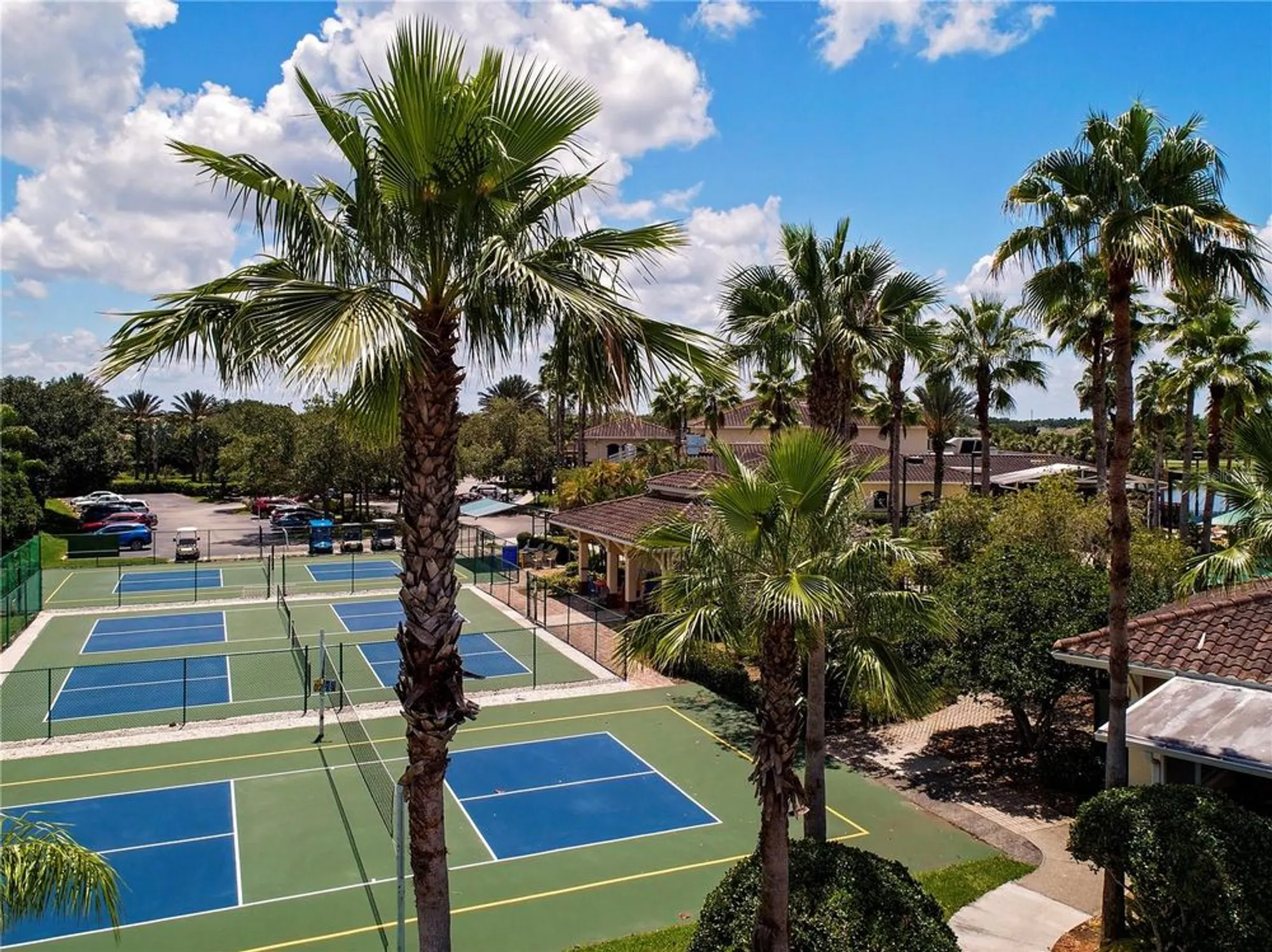 Property Slideshow image 66 of 72 | 1906 canterbury ln 20, Sun City Center, FL, 33573