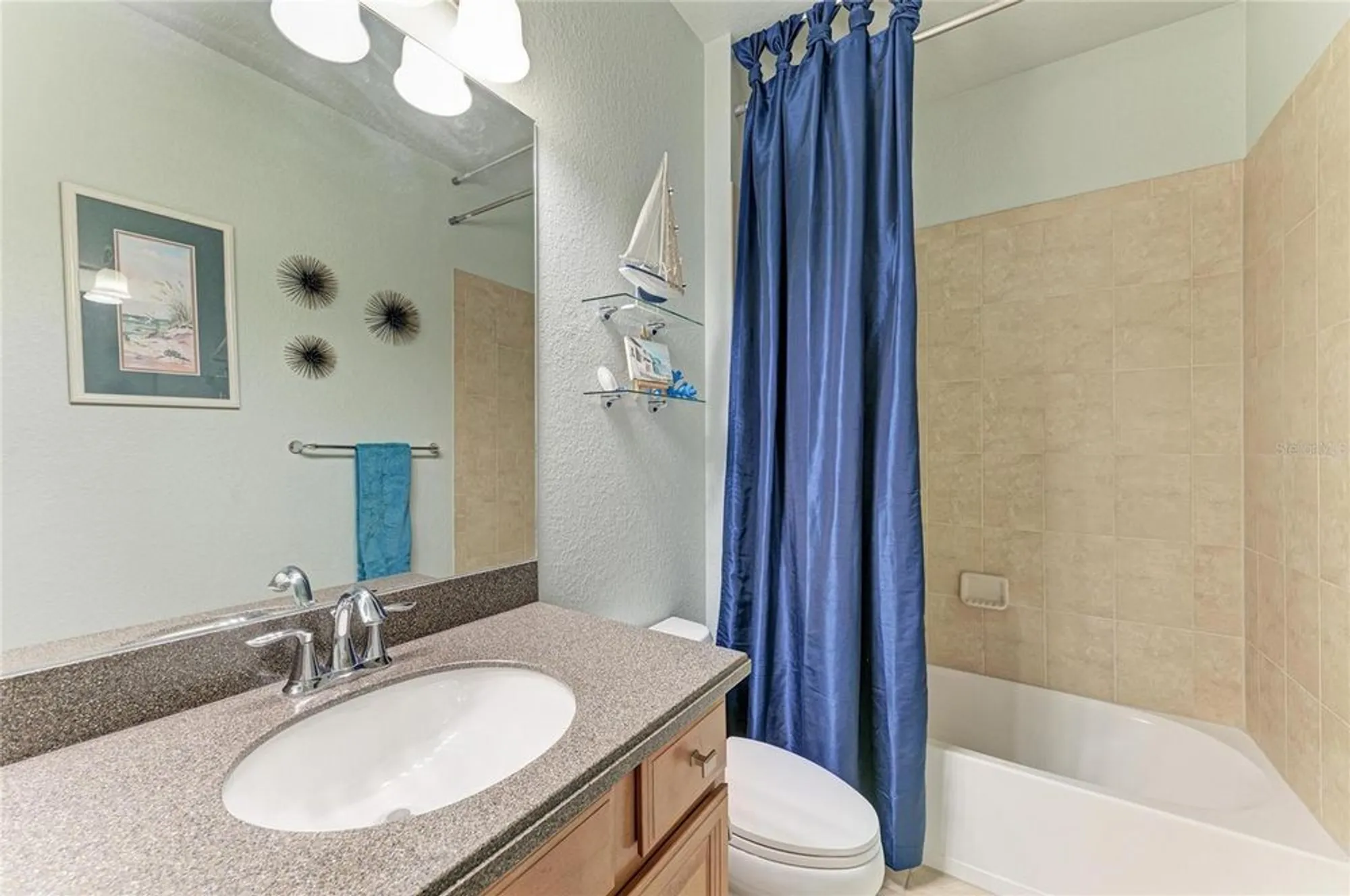 Property Slideshow image 36 of 52 | 212 river enclave ct, Bradenton, FL, 34212