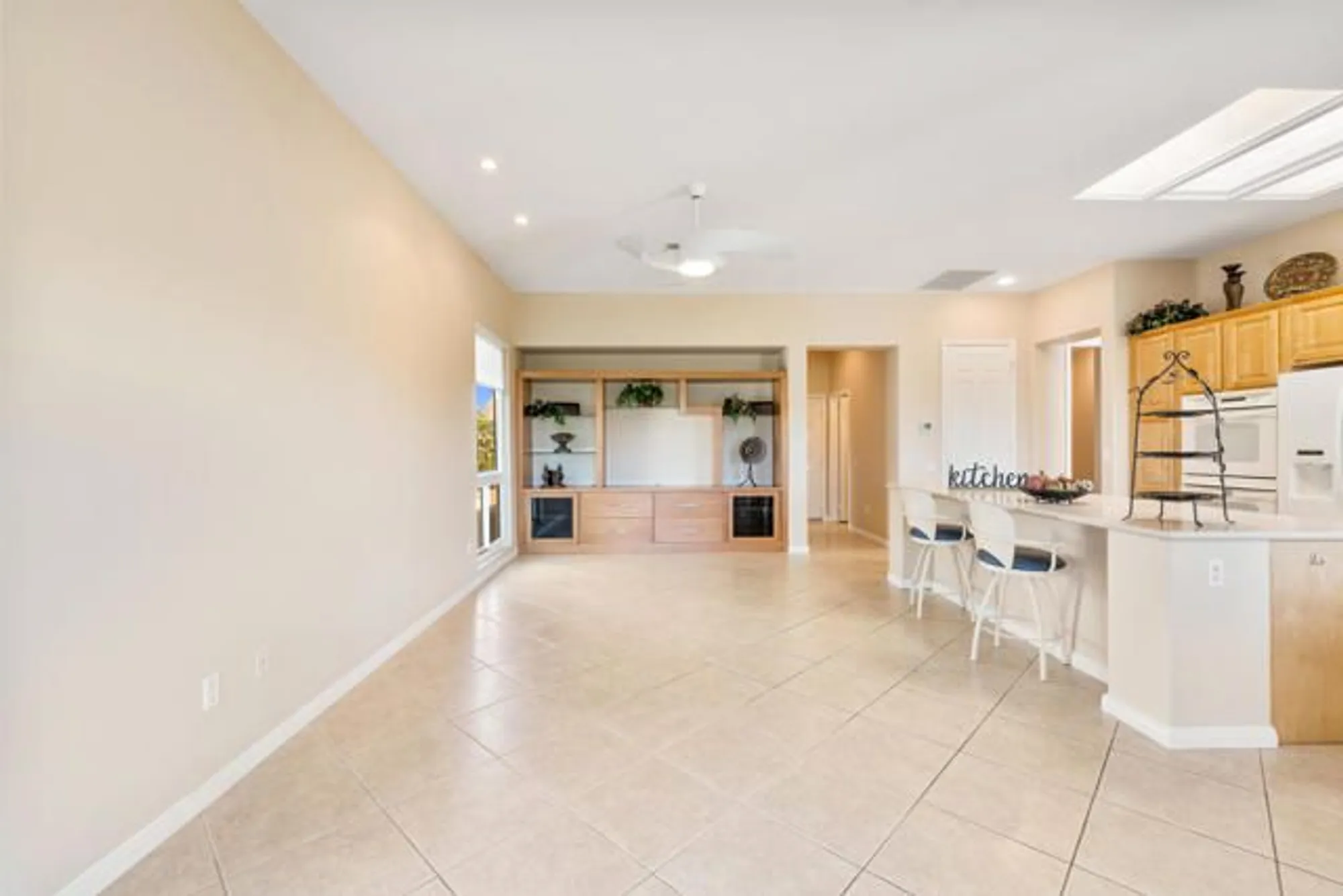 Property Slideshow image 21 of 55 | 78625 sunrise canyon ave, Palm Desert, CA, 92211