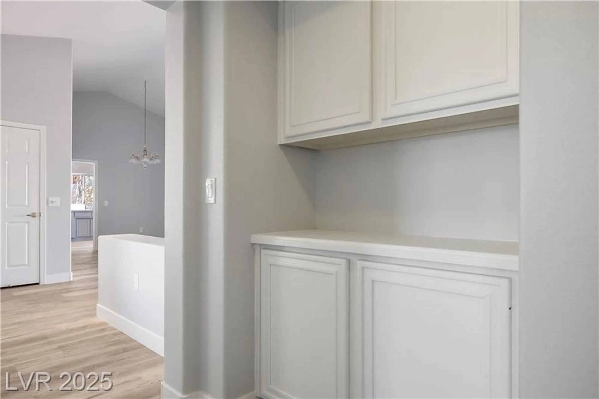 Property Slideshow image 33 of 59 | 8500 gull dr, Las Vegas, NV, 89134