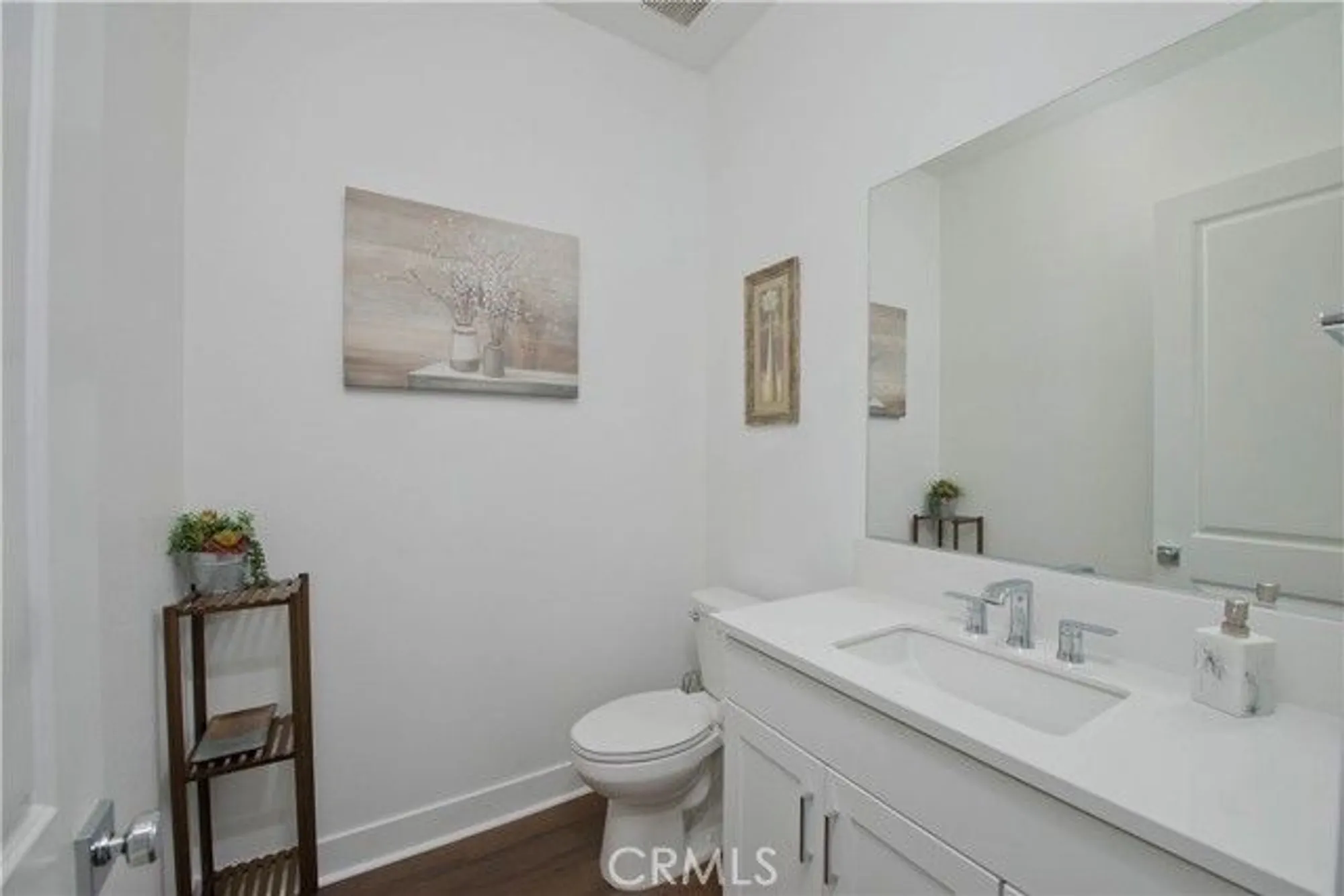 Property Slideshow image 23 of 55 | 29595 paseo guijarro, Valencia, CA, 91354
