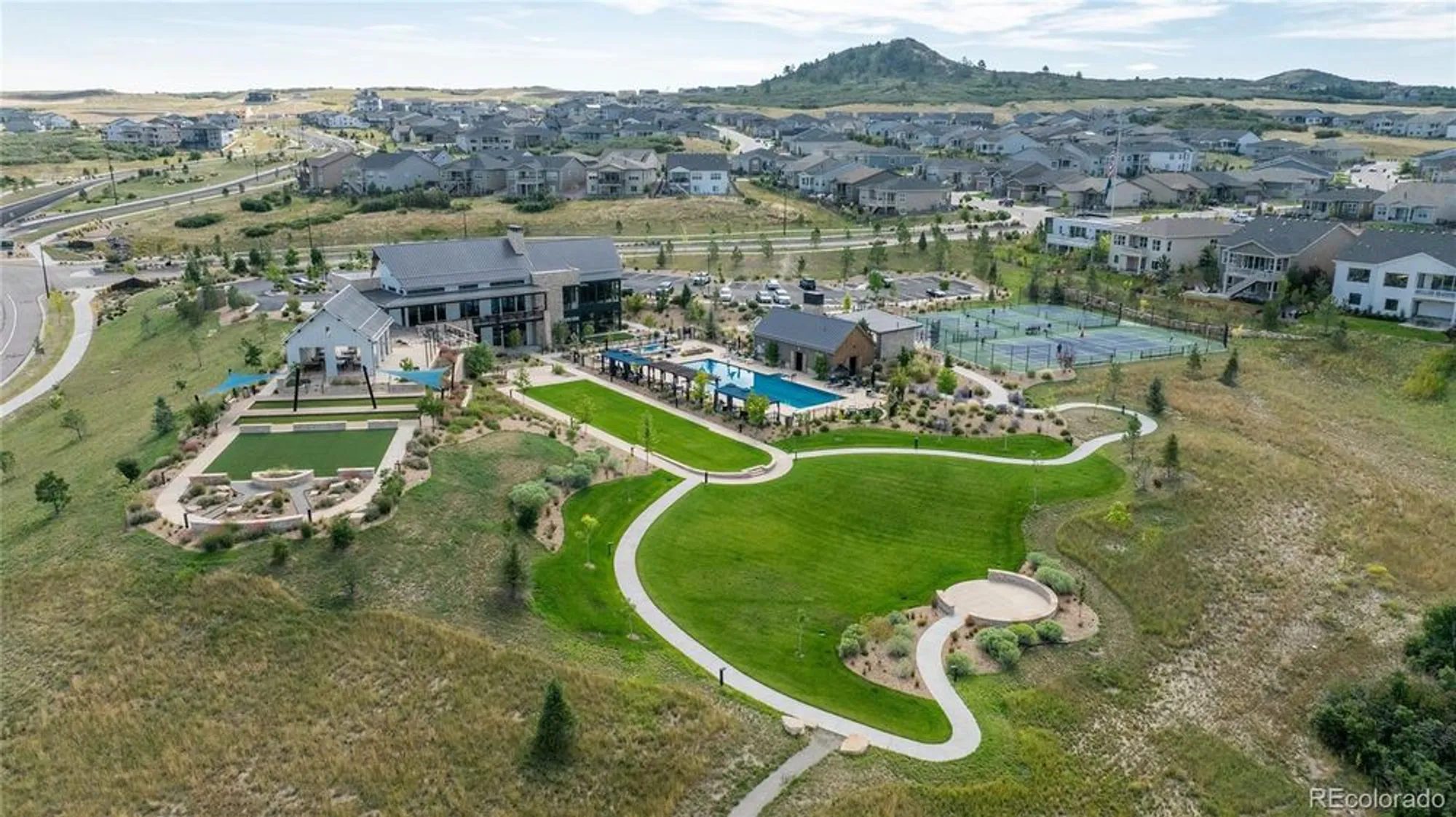 Property Slideshow image 35 of 49 | 5665 shadescale way, Castle Rock, CO, 80104