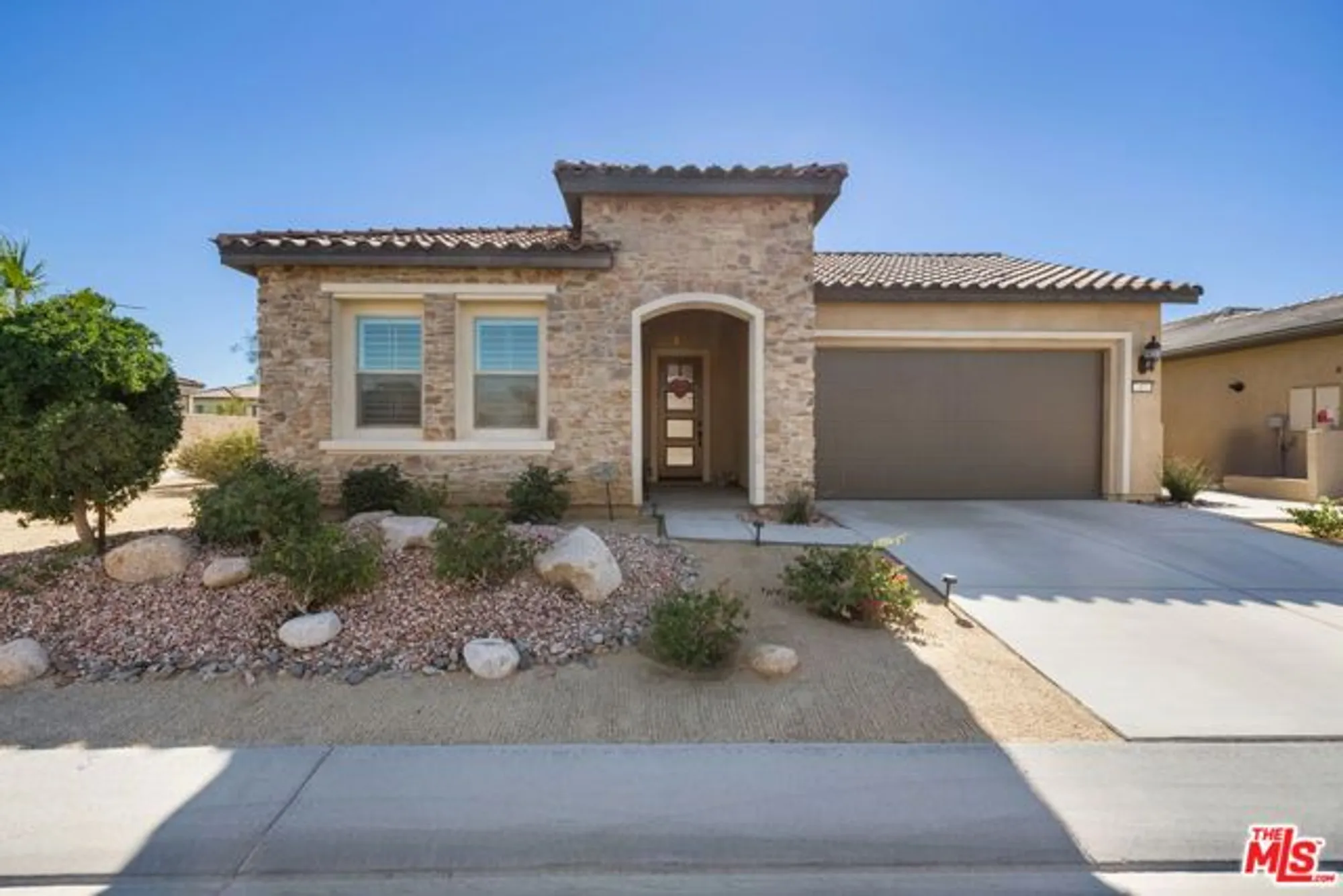 Property Slideshow image 1 of 39 | 17 chardonnay, Rancho Mirage, CA, 92270