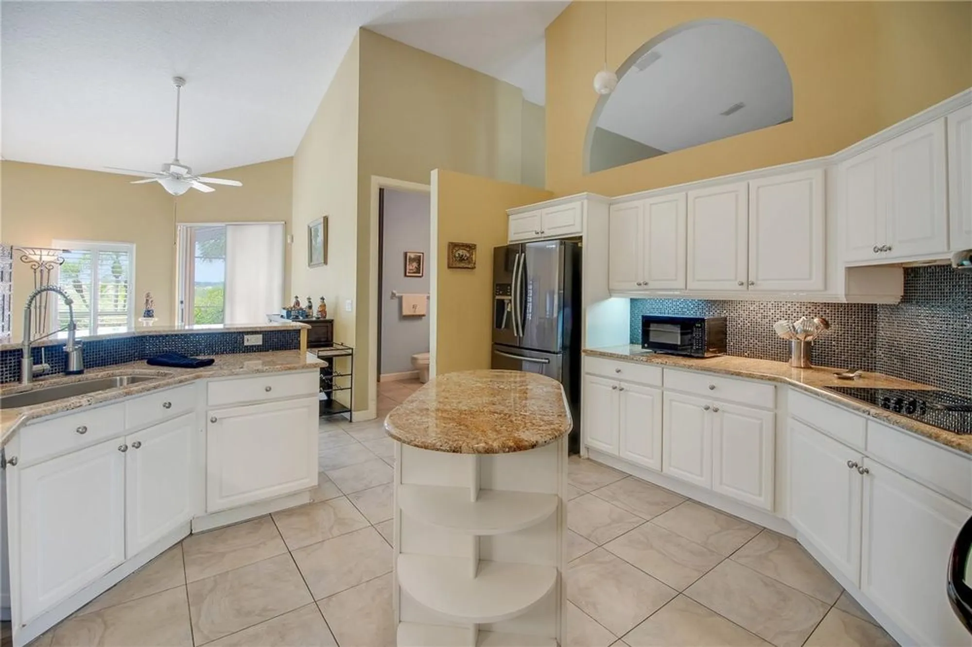 Property Slideshow image 42 of 93 | 1521 edgewater dr, Mount Dora, FL, 32757
