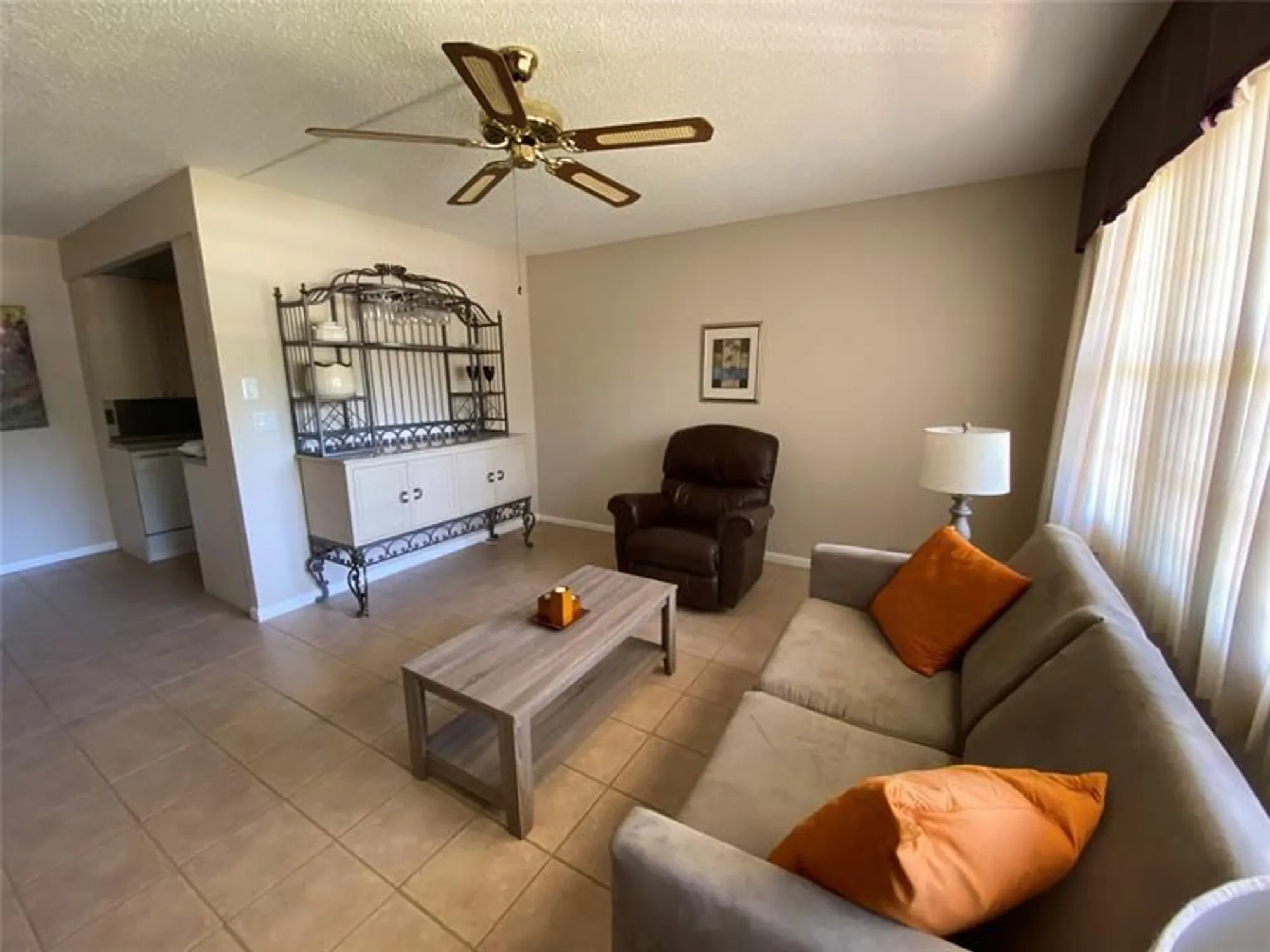 Property Slideshow image 6 of 51 | 1026 cambridge b # 1026, Deerfield Beach, FL, 33442