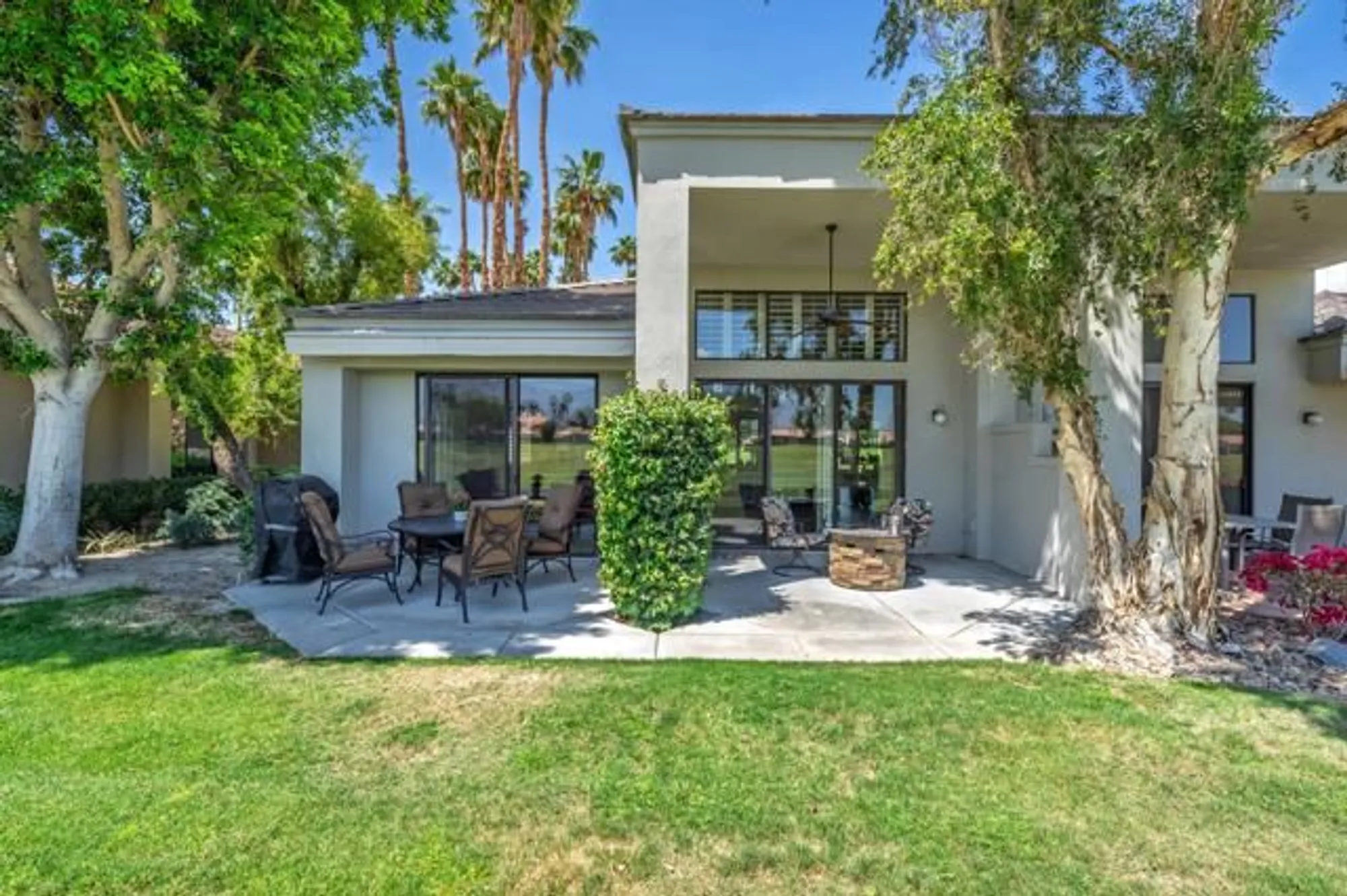 Property Slideshow image 8 of 36 | 80613 oak tree, La Quinta, CA, 92253