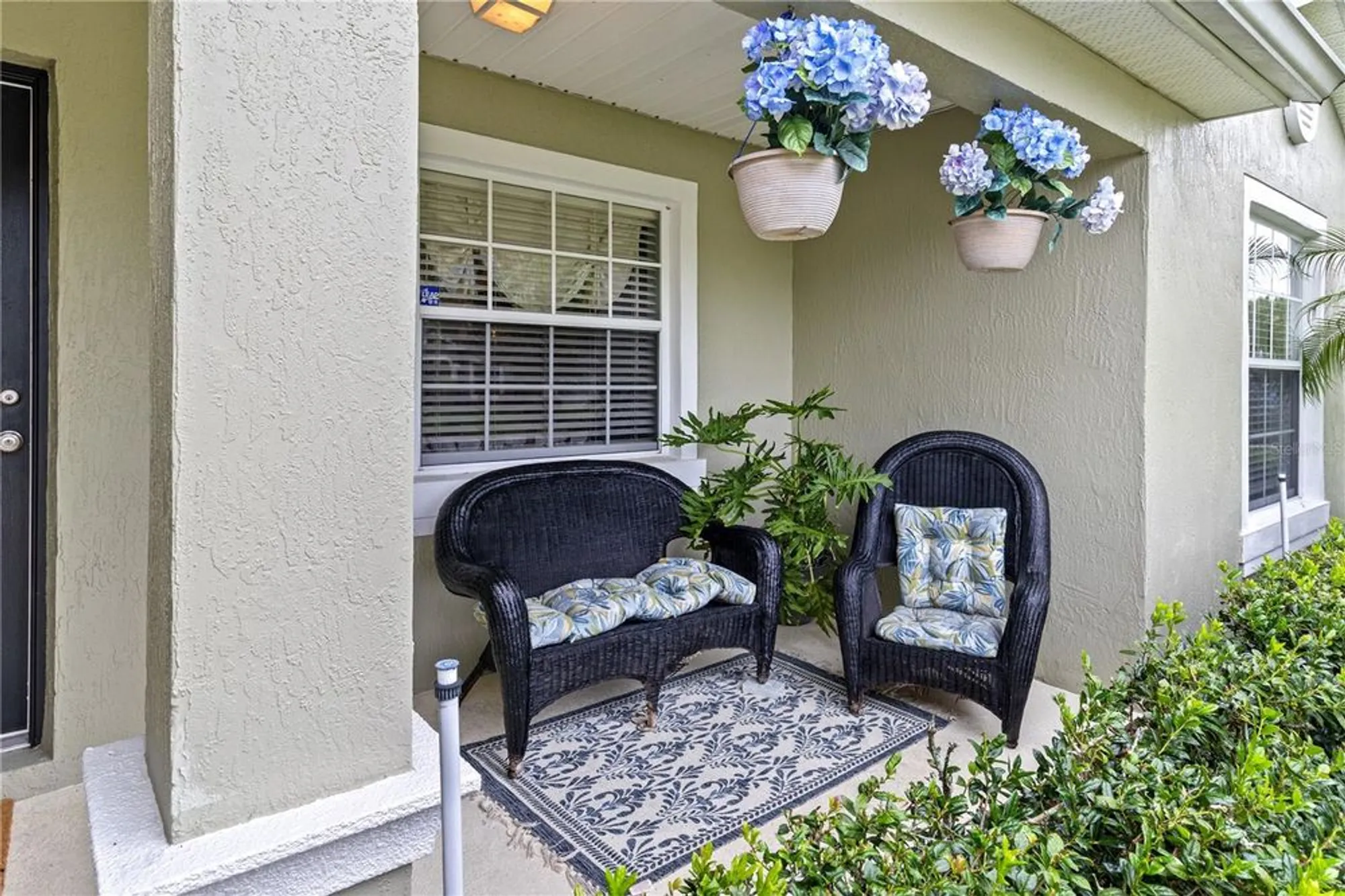 Property Slideshow image 2 of 40 | 3102 bellflower way, Lakeland, FL, 33811