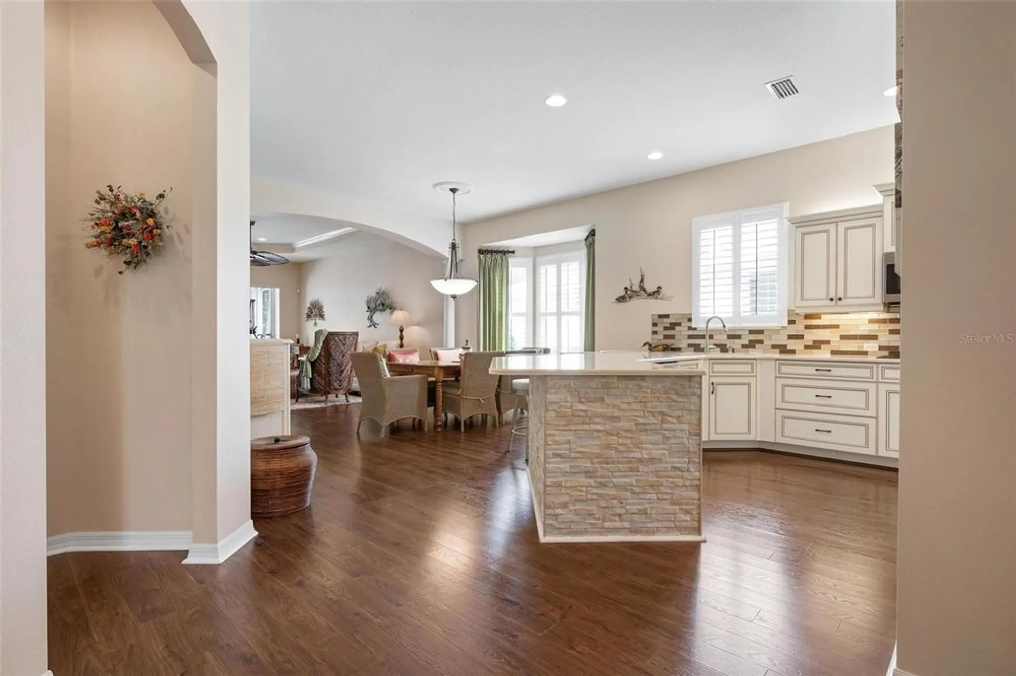 Property Slideshow image 3 of 74 | 1817 lancashire dr, Venice, FL, 34293
