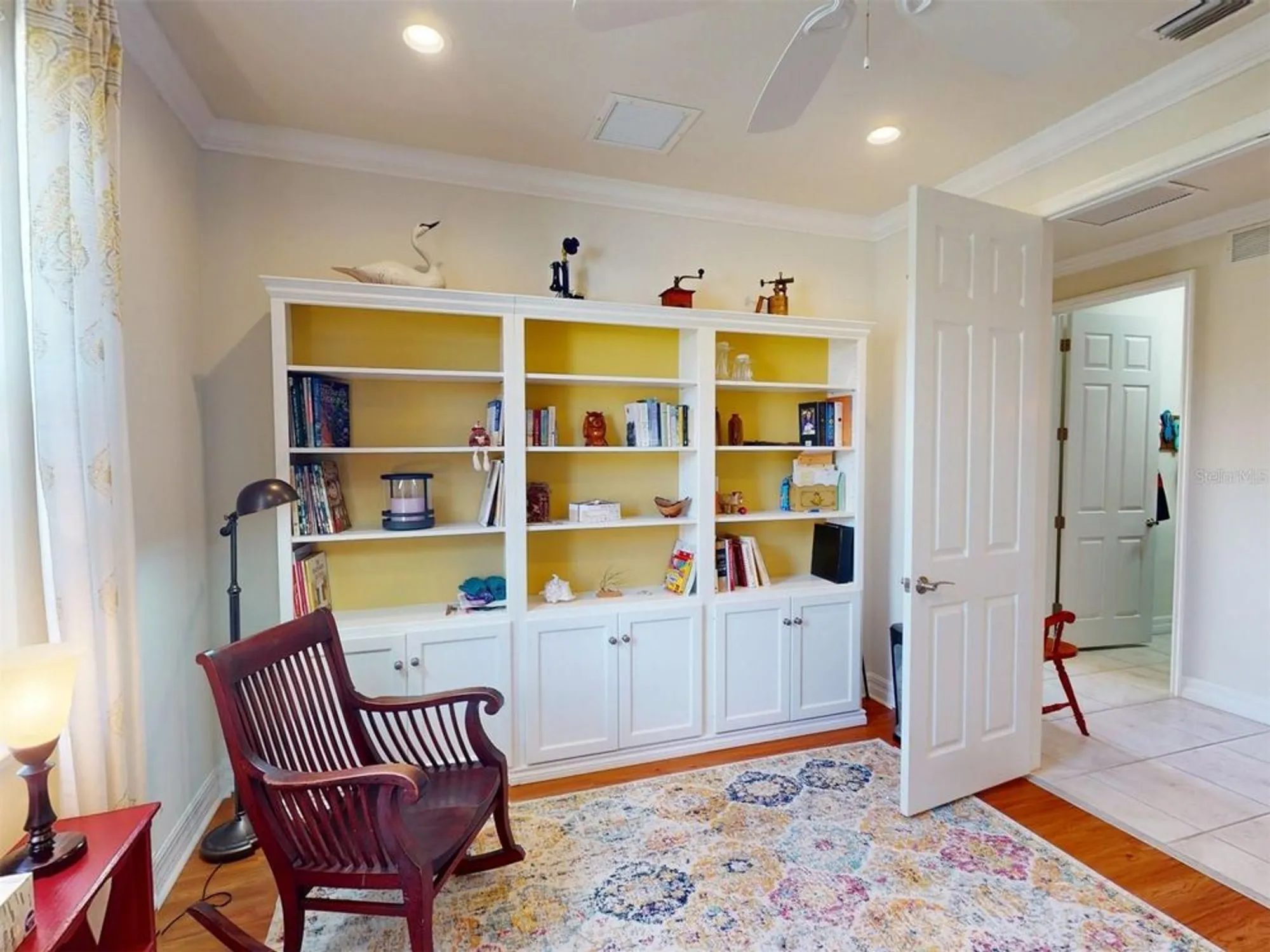 Property Slideshow image 12 of 47 | 2419 daisy dr, North Port, FL, 34289