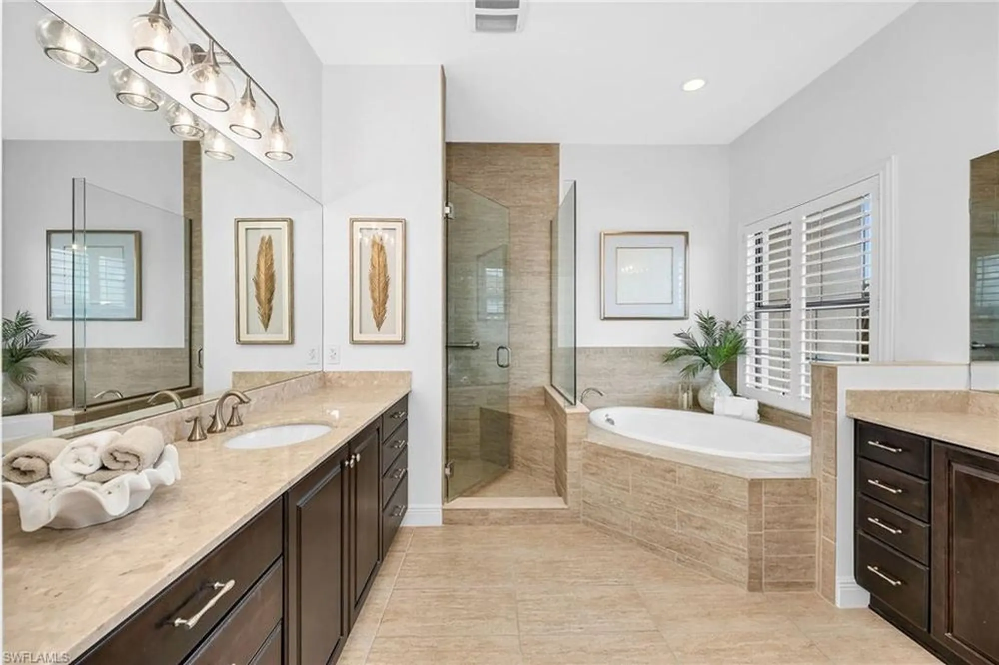 Property Slideshow image 12 of 32 | 24481 terzetto ln 603, Bonita Springs, FL, 34134